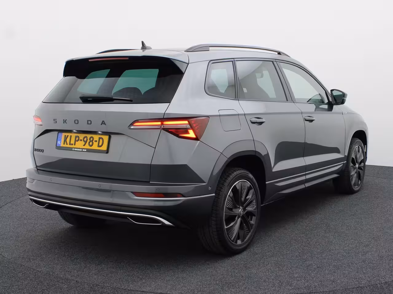 Skoda Karoq 1.5 TSI ACT Sportline Business | 360 Camera | Canton | Side Assist | Elk. A-klep | Prijs R
