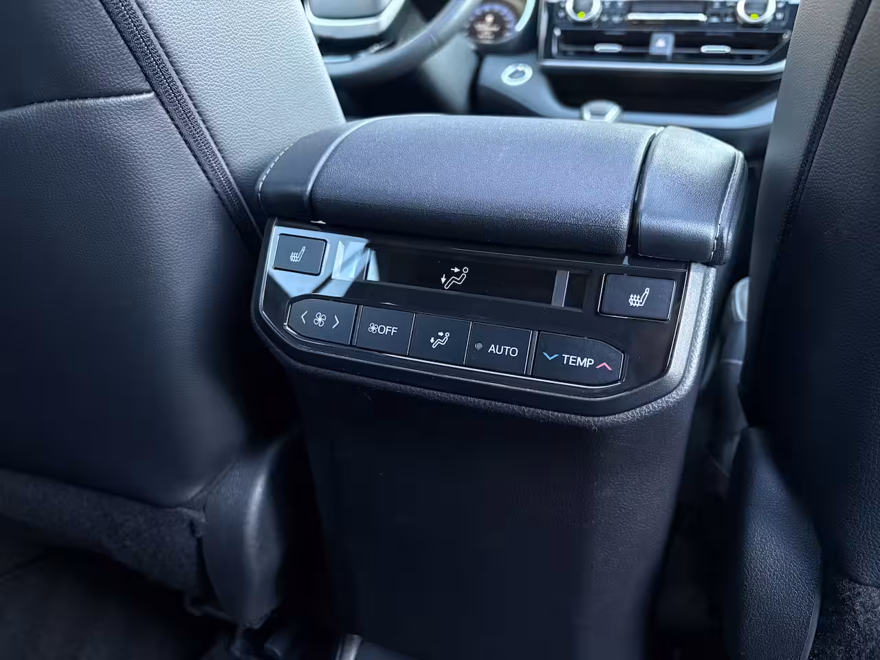 Toyota Highlander 2.5 AWD Hybrid Premium 7 pers. | Panodak | 20'' | JBL | Stoelgeheugen | 360 Camera | Head