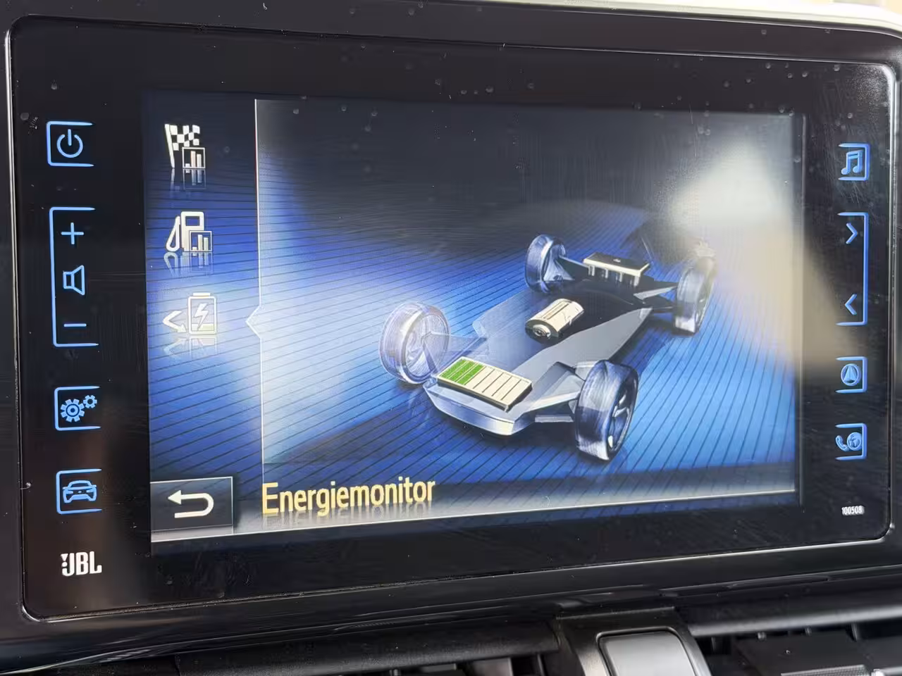 Toyota C-HR 1.8 Hybrid Executive / Bi tone | Leer/alcantara | Dealer onderhouden | LED | JBL | Rijklaa