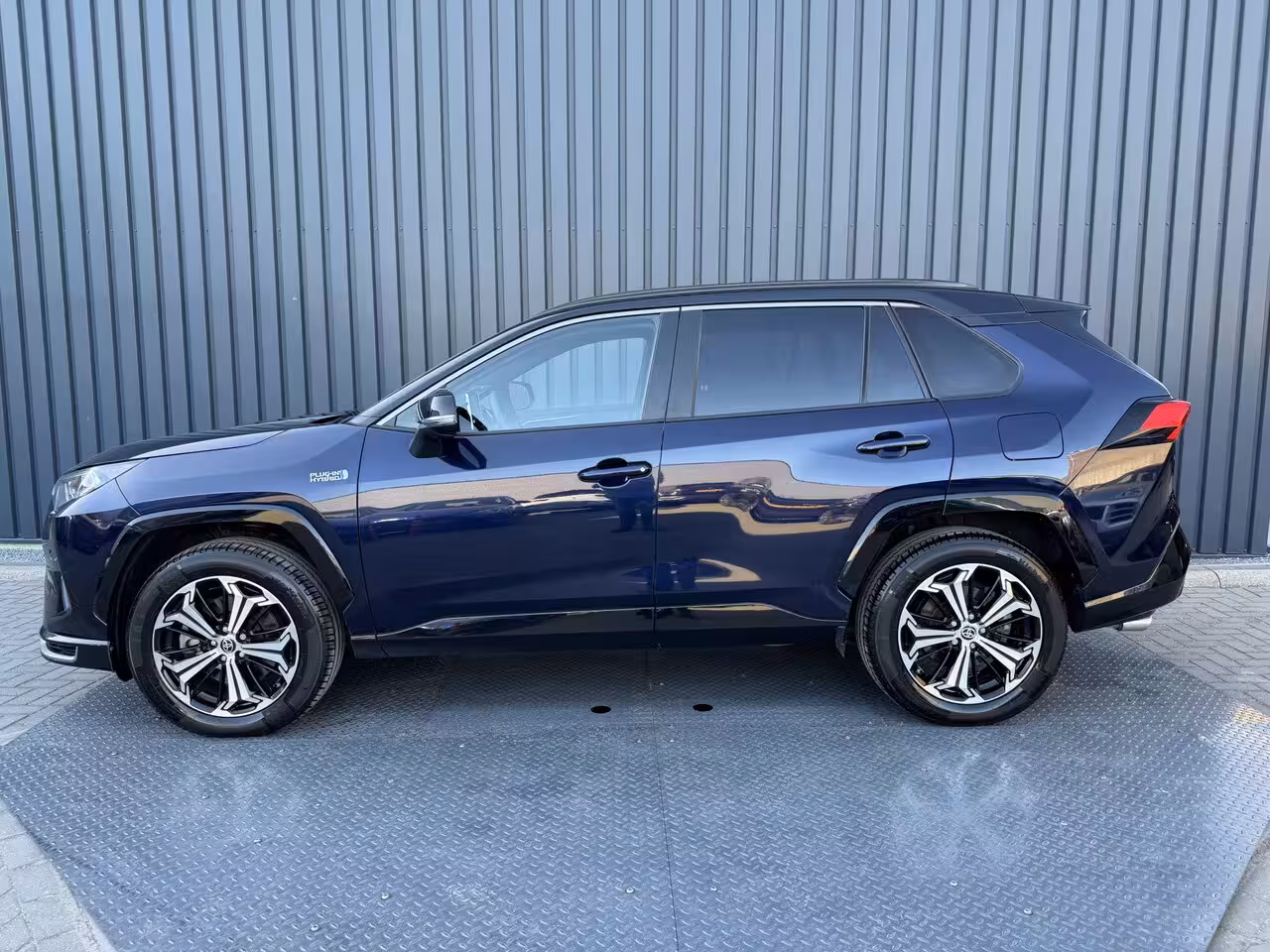 Toyota RAV4 2.5 Plug-in Hybrid AWD Bi-Tone Plus |Top kleur MIDNIGHT BLUE | Alle OPTIES | Rijklaar