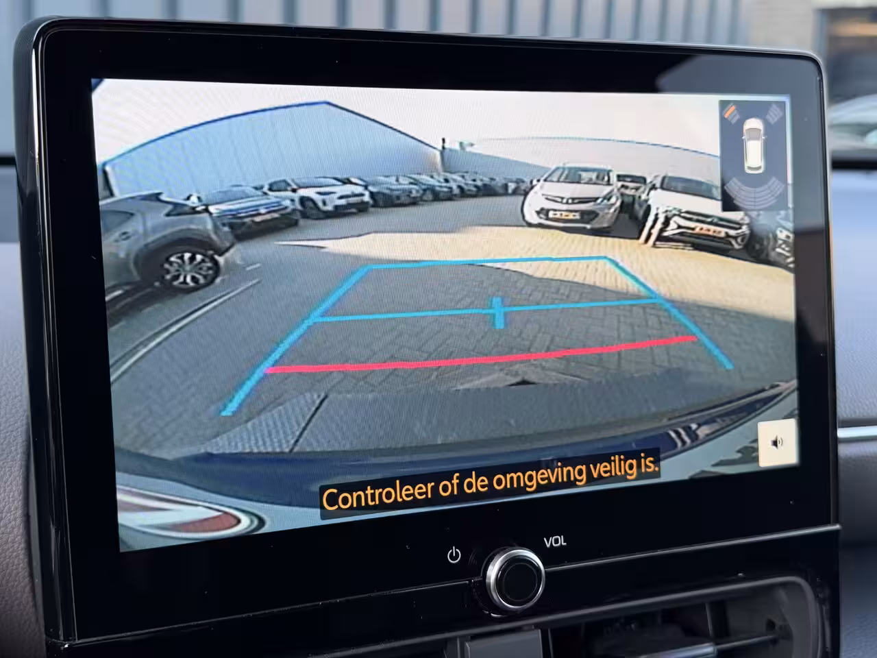 Toyota Yaris Cross 1.5 Hybrid 130 Executive / Bi tone | BSM | Head-up display | PDC V+A | Rijklaar