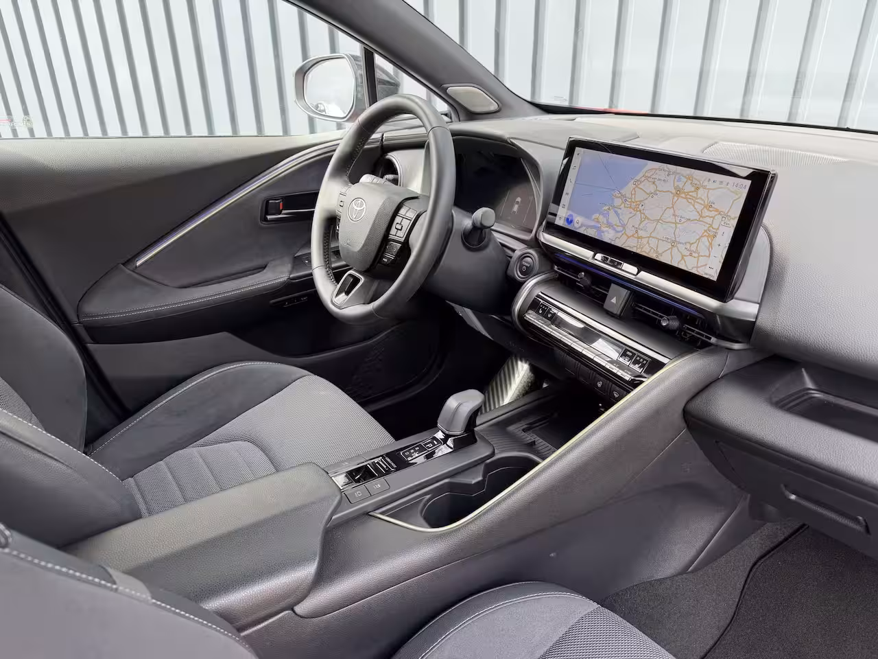 Toyota C-HR 1.8 Hybrid 140 Executive / Bi tone | JBL | Emotional Red | 10 jr GARANTIE | Rijklaar