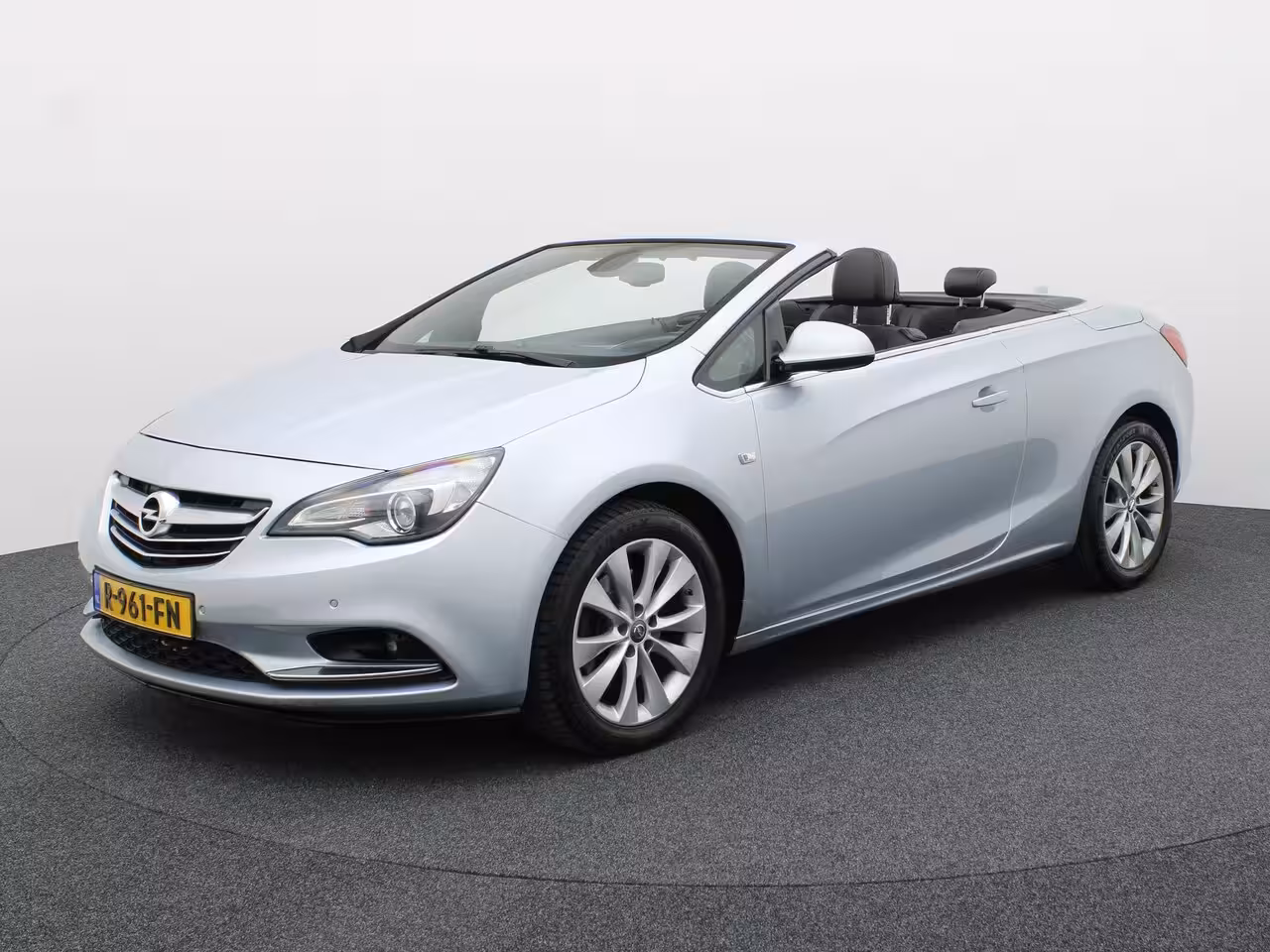 Opel Cascada 1.6 Turbo 170Pk Aut. Innovation | Parkeersensoren V&A | AGR-Stoelen | Navi | Prijs Rijklaa