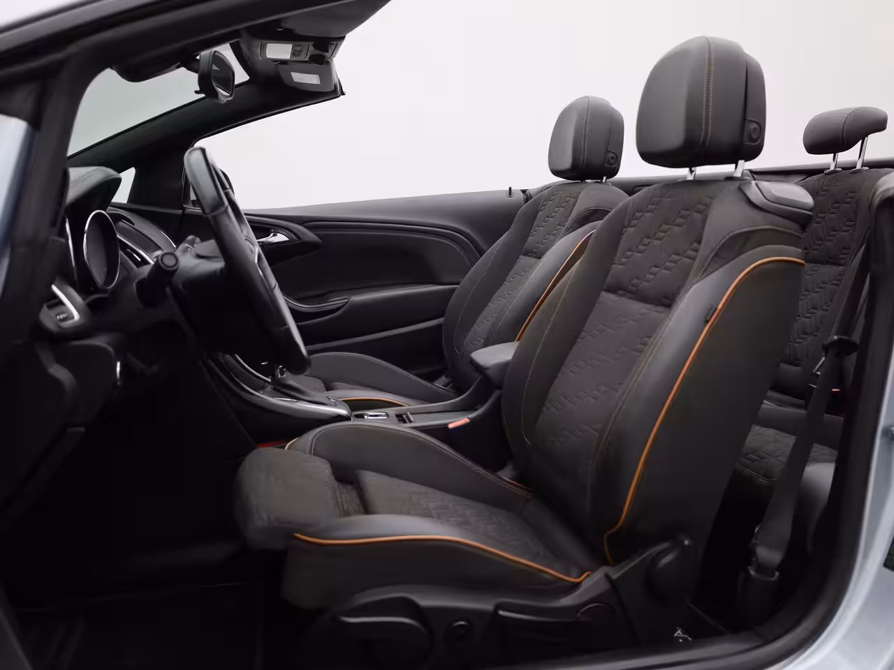 Opel Cascada 1.6 Turbo 170Pk Aut. Innovation | Parkeersensoren V&A | AGR-Stoelen | Navi | Prijs Rijklaa
