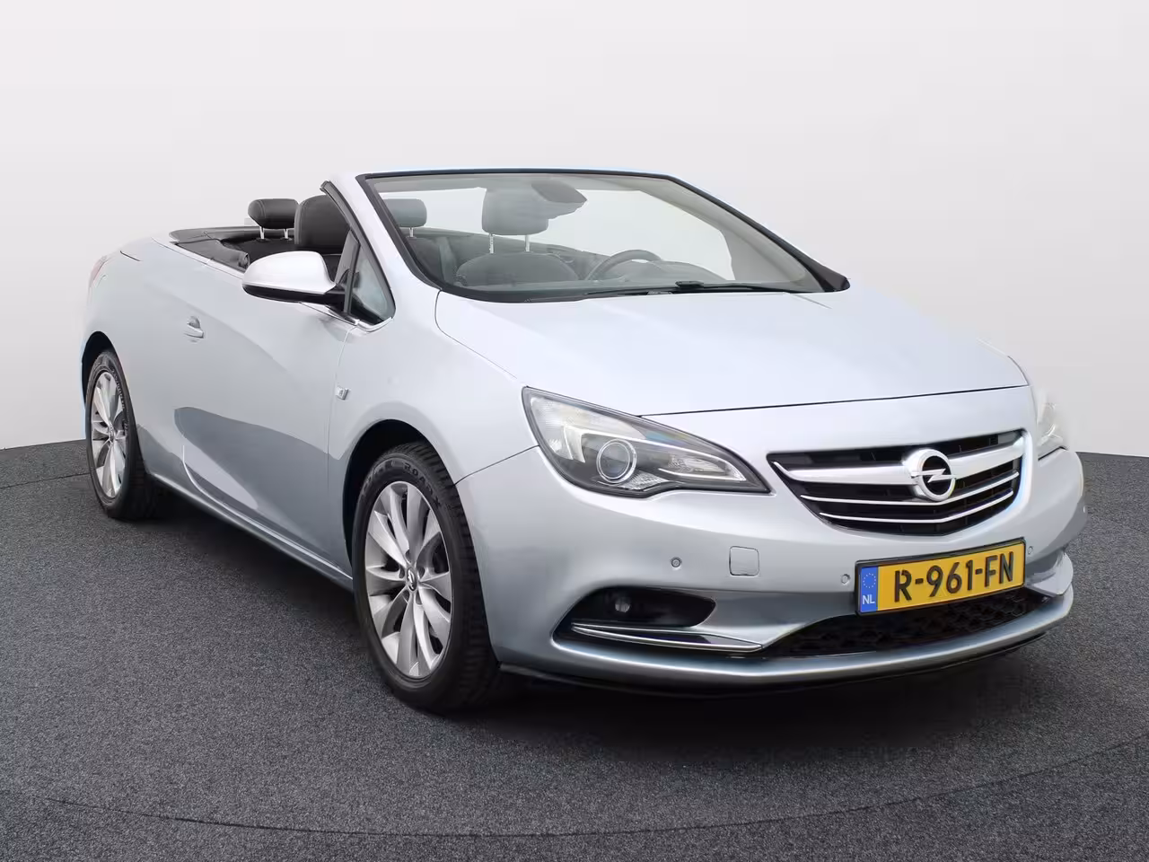 Opel Cascada 1.6 Turbo 170Pk Aut. Innovation | Parkeersensoren V&A | AGR-Stoelen | Navi | Prijs Rijklaa