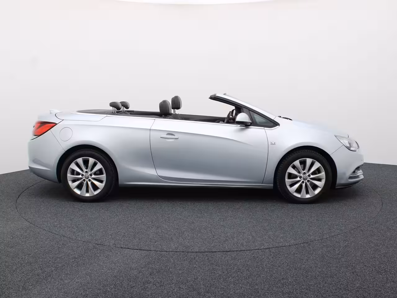 Opel Cascada 1.6 Turbo 170Pk Aut. Innovation | Parkeersensoren V&A | AGR-Stoelen | Navi | Prijs Rijklaa