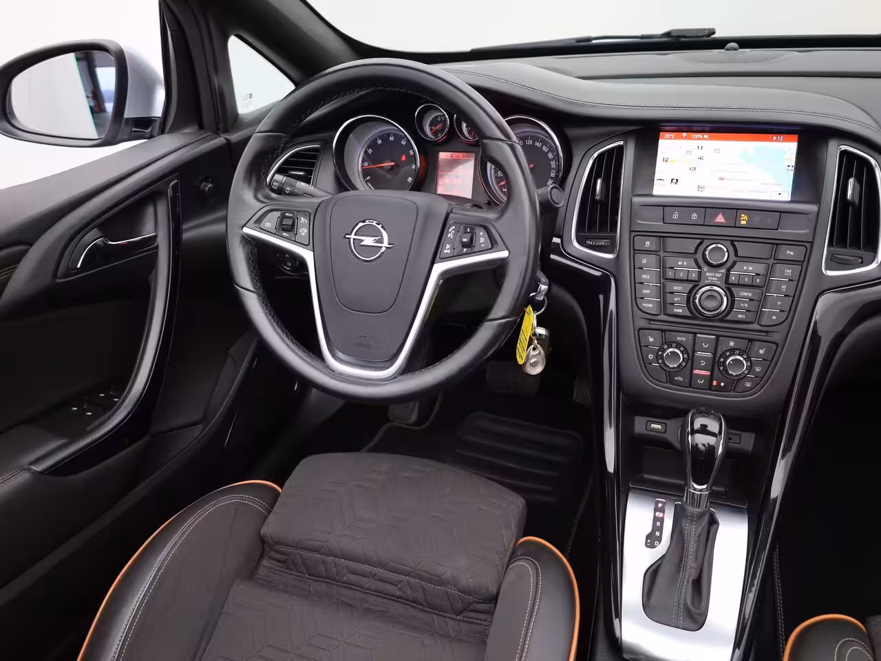 Opel Cascada 1.6 Turbo 170Pk Aut. Innovation | Parkeersensoren V&A | AGR-Stoelen | Navi | Prijs Rijklaa