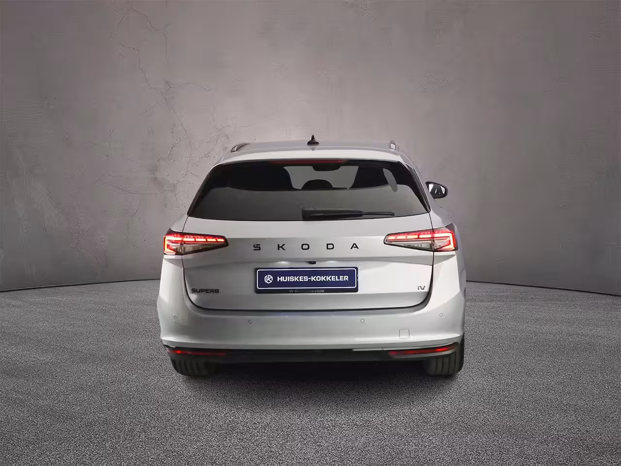 Skoda Superb Sportline Business 1.5 TSI PHEV 204pk DSG Automaat Trekhaak, Adaptive cruise control, Navi
