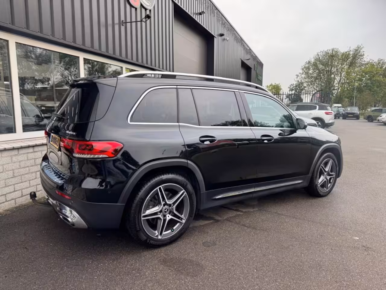 Mercedes-Benz 250 Glb-klasse 250 4MATIC PREMIUM AMG Trekhaak Carplay BTW 2000kg trekgewicht