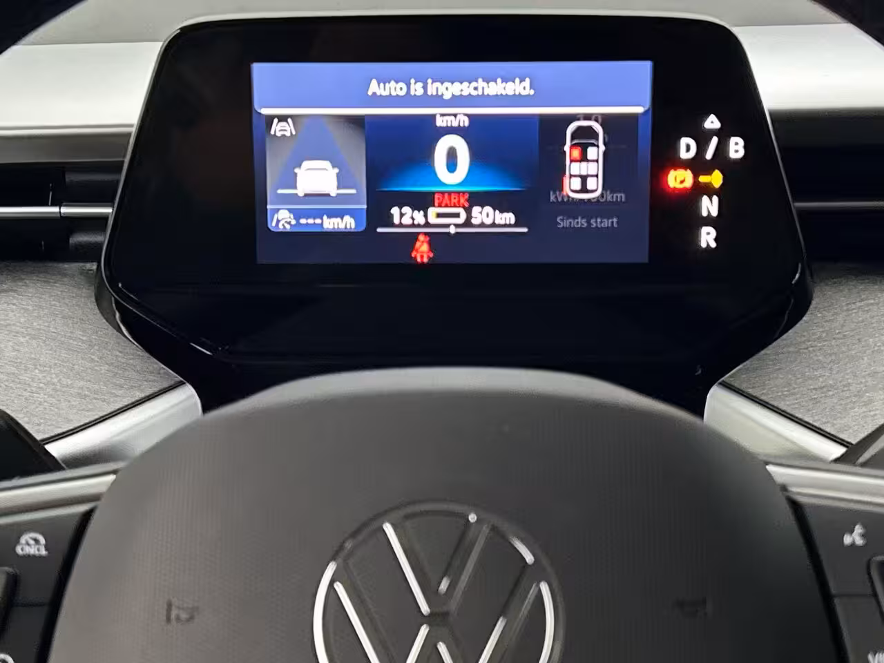 Volkswagen ID. Buzz Pro Bulli 286pk 86kWh LWB 7p. | Trekhaak | 20" | LED-matrix | 360gr Camera | AssistentiePl