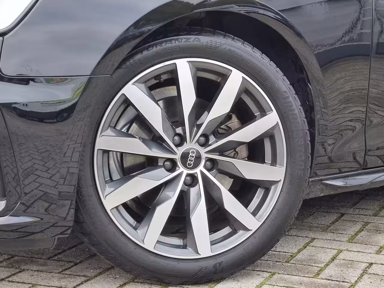 Audi A4 Avant 35 TFSI S-line edition Competition | Navigatie/Android/Apple Carplay | LM Velgen | Elektri