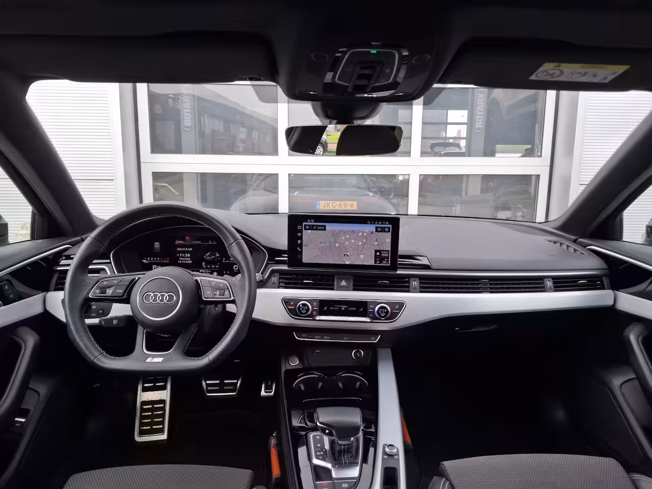 Audi A4 Avant 35 TFSI S-line edition Competition | Navigatie/Android/Apple Carplay | LM Velgen | Elektri