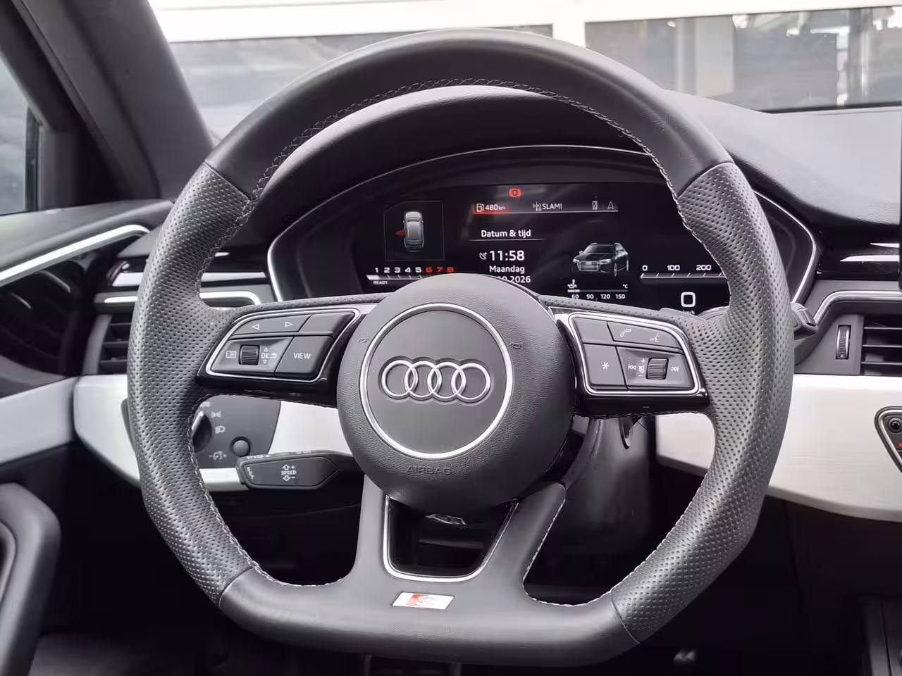 Audi A4 Avant 35 TFSI S-line edition Competition | Navigatie/Android/Apple Carplay | LM Velgen | Elektri