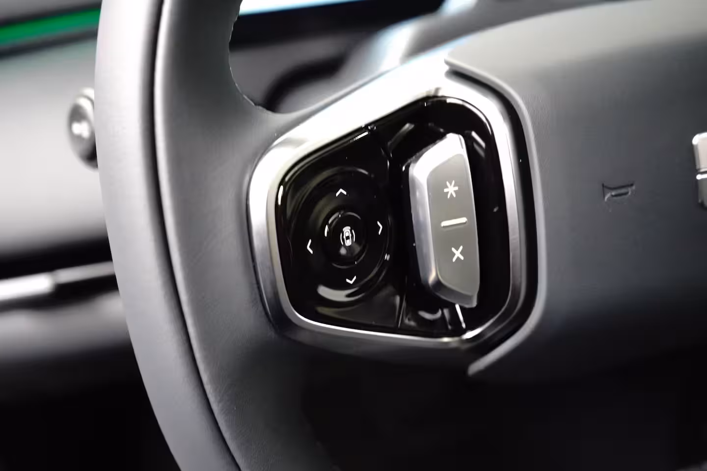 Geely Starray EM-i Max+ | Achterbank in delen neerklapbaar | Airco (automatisch) | Apple Carplay/Android Auto