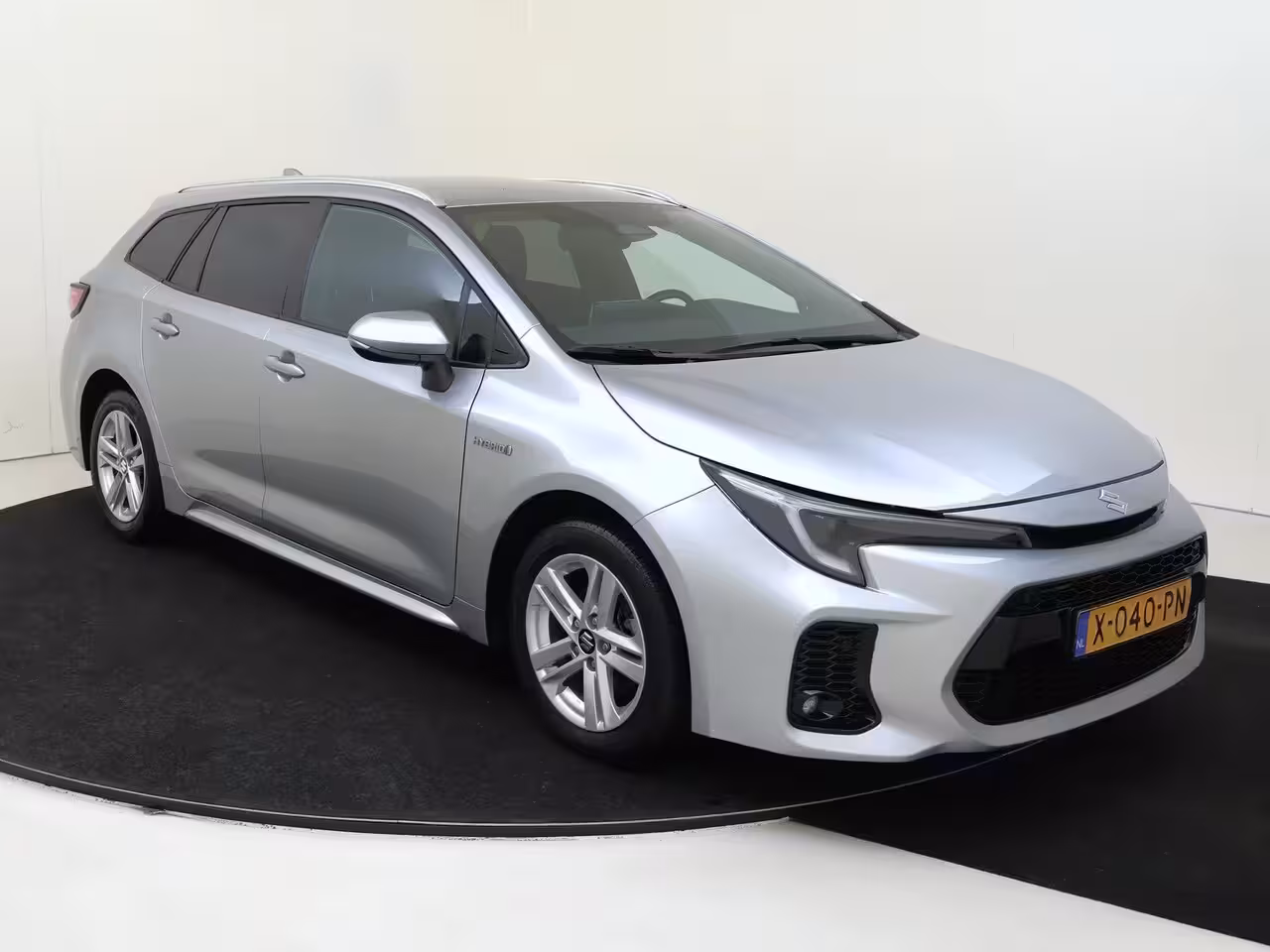 Suzuki Swace 1.8 Hybrid Style Apple Carplay | Climat Control | Trekhaak | Adaptive Cruise control | Par