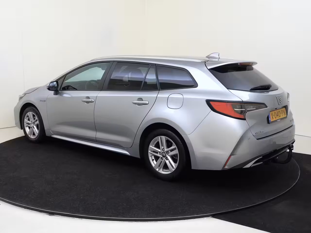 Suzuki Swace 1.8 Hybrid Style Apple Carplay | Climat Control | Trekhaak | Adaptive Cruise control | Par