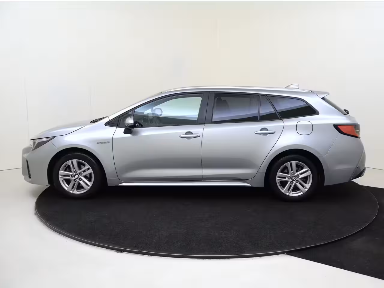 Suzuki Swace 1.8 Hybrid Style Apple Carplay | Climat Control | Trekhaak | Adaptive Cruise control | Par