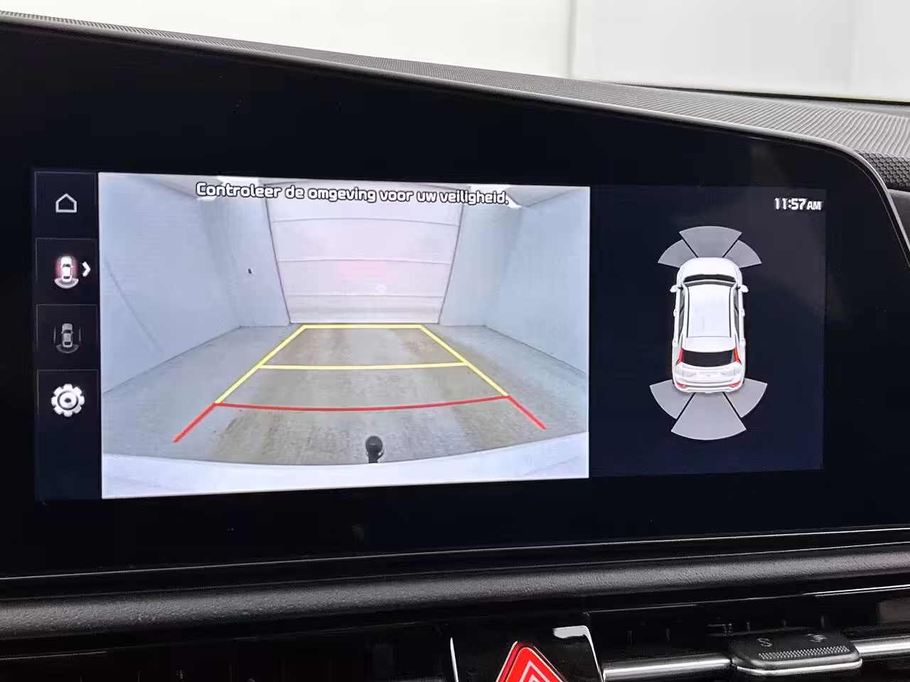 Kia Niro EV DynamicLine 64.8 kWh | Trekhaak | | Adaptieve Cruise Control | Clima | Camera + PDC |