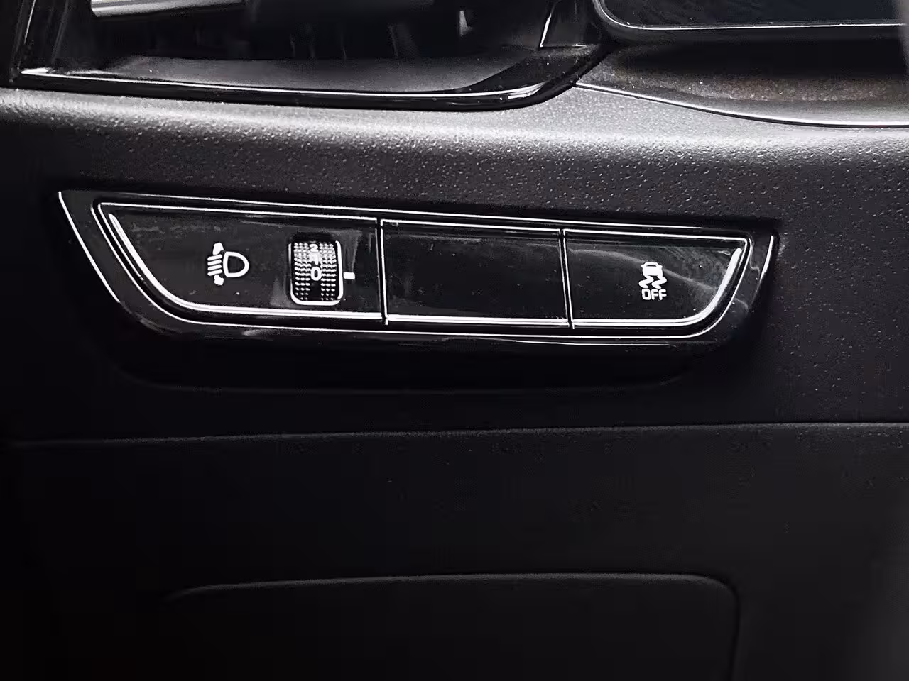 Kia Niro EV DynamicLine 64.8 kWh | Trekhaak | | Adaptieve Cruise Control | Clima | Camera + PDC |