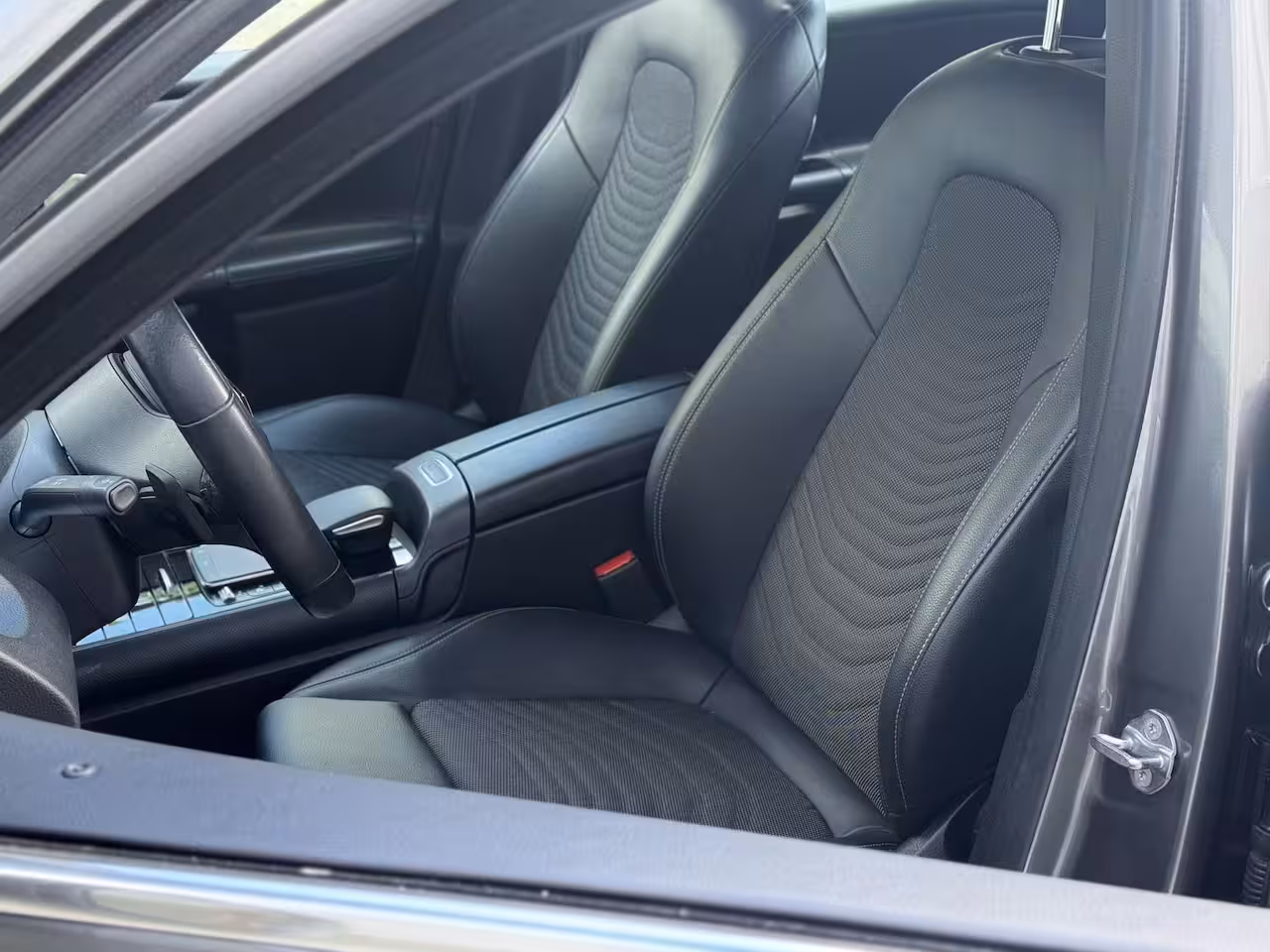 Mercedes-Benz GLB 200 Business Solution Luxury 7 PERSONEN NAP
