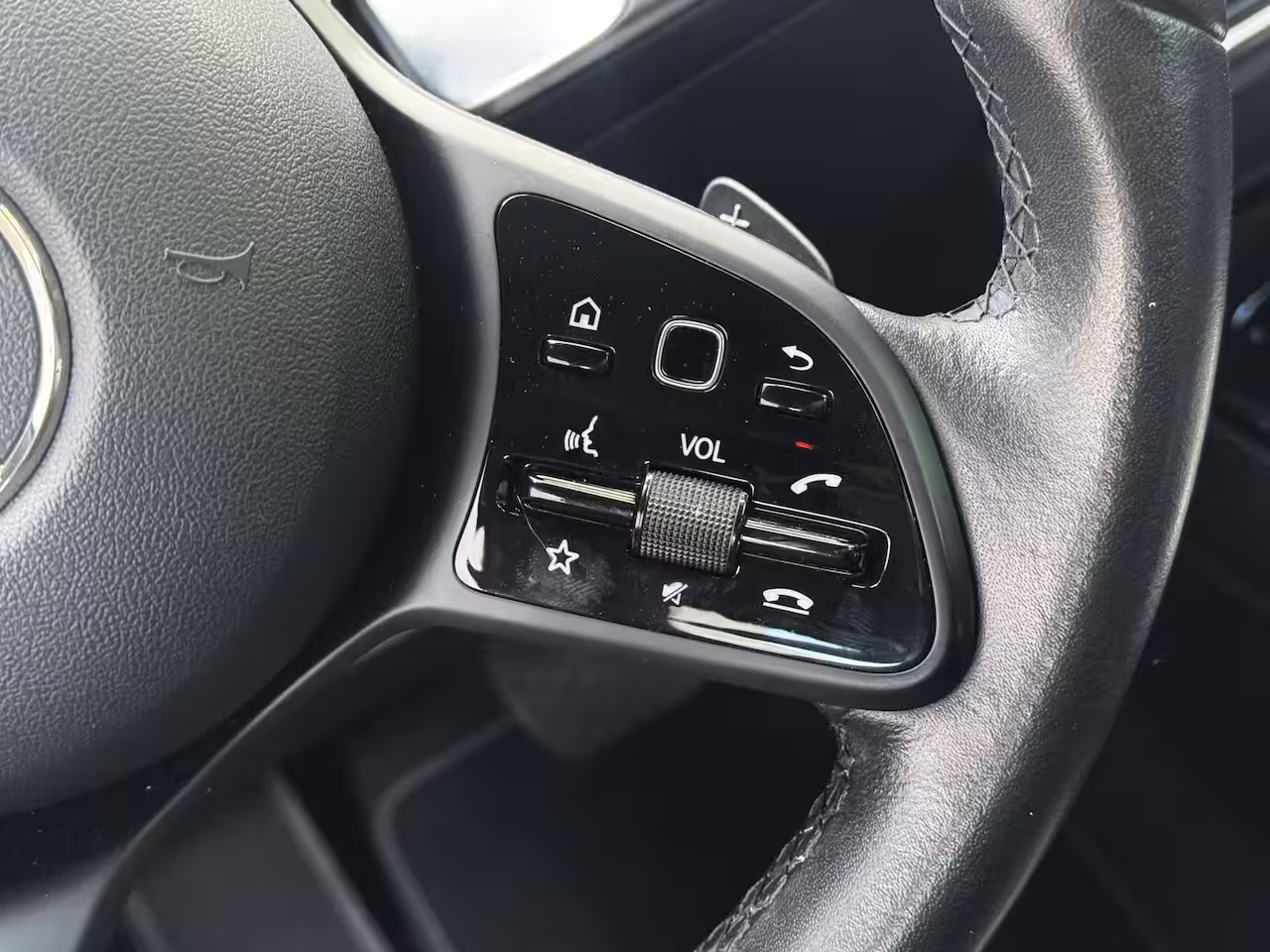 Mercedes-Benz GLB 200 Business Solution Luxury 7 PERSONEN NAP