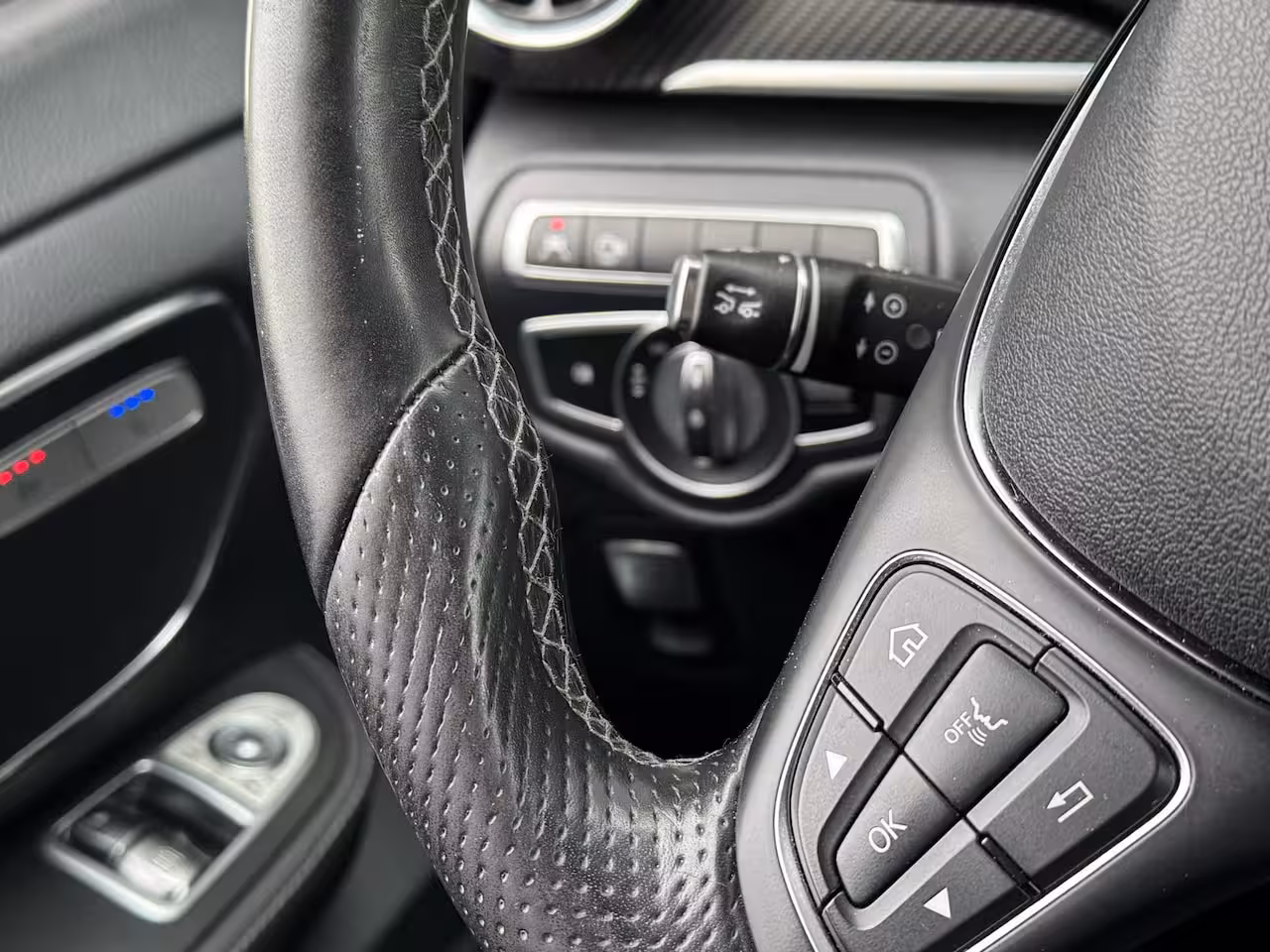 Mercedes-Benz V-klasse 300d AMG Extra Lang DC L2H1 Avantgarde Edition