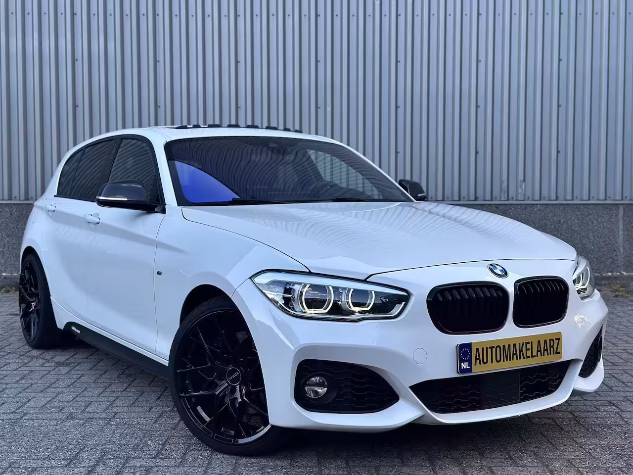 BMW 1-serie 118i M SPORT ACC SCHUIFDAK 100% DEALER ONDERHOUD