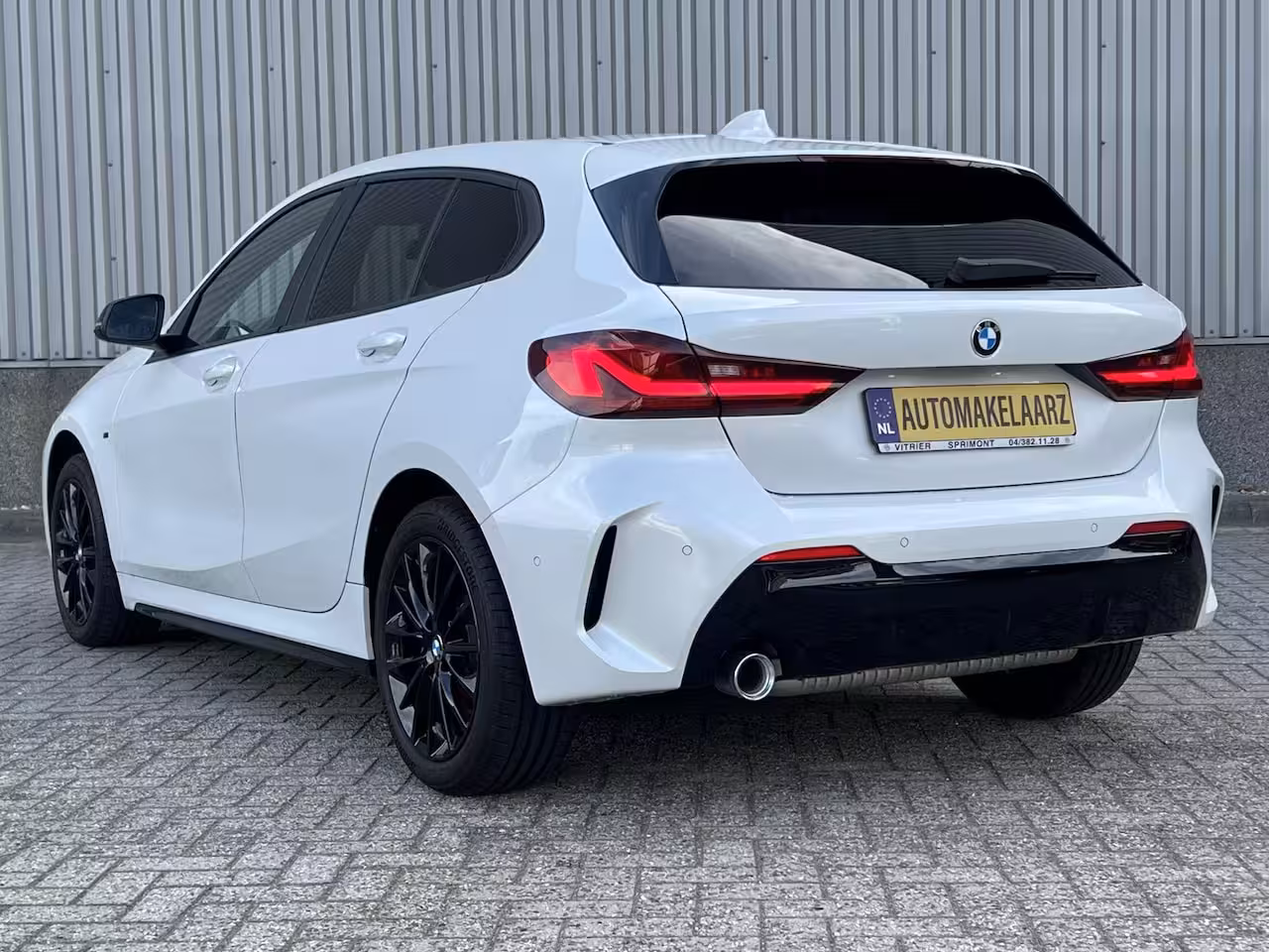 BMW 1-serie 116i M SPORT SHADOW LINE LED NIEUWSTAAT
