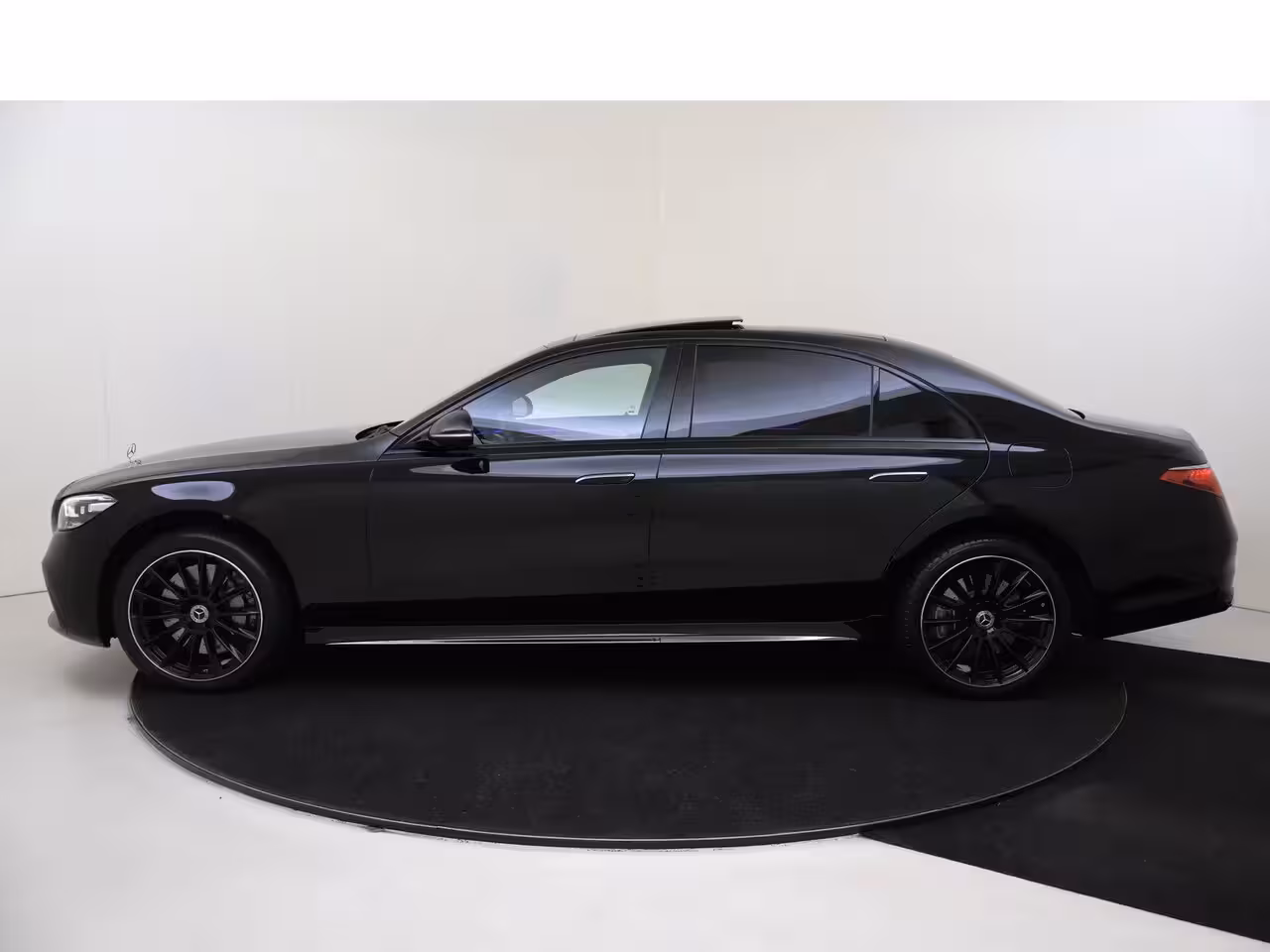 Mercedes-Benz S-klasse 580 e 4MATIC Lang AMG Line / Panoramadak/ Night/ 20 inch/ Burmester 3D/ Nappa/ Stoelverwar