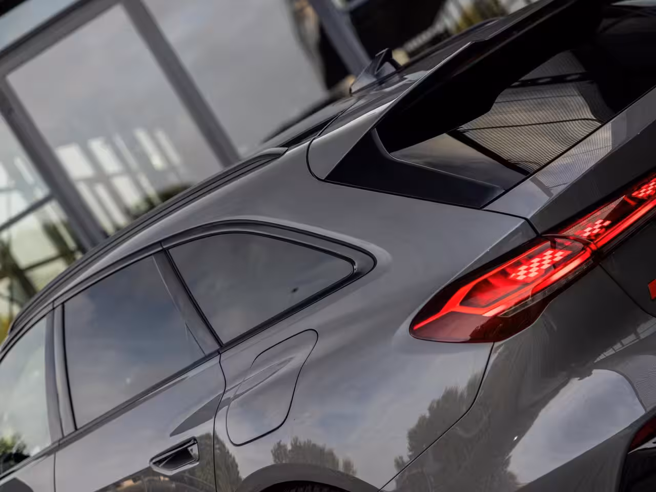 Audi RS5 Avant RS 5 e-hybrid quattro | TREKHAAK | PANORAMADAK | BIJRIJDERSCHERM | MASSAGE | STOELVE