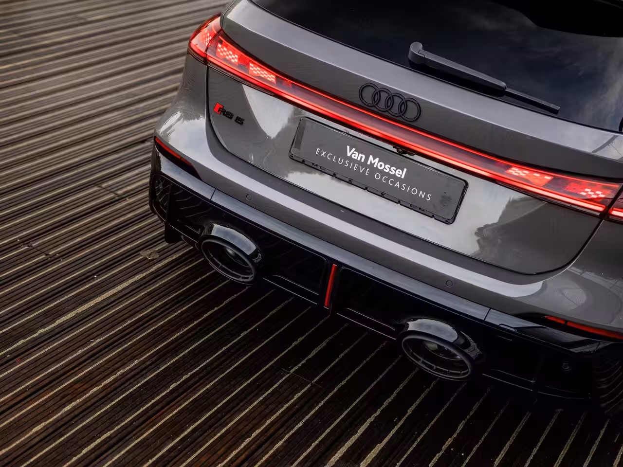 Audi RS5 Avant RS 5 e-hybrid quattro | TREKHAAK | PANORAMADAK | BIJRIJDERSCHERM | MASSAGE | STOELVE
