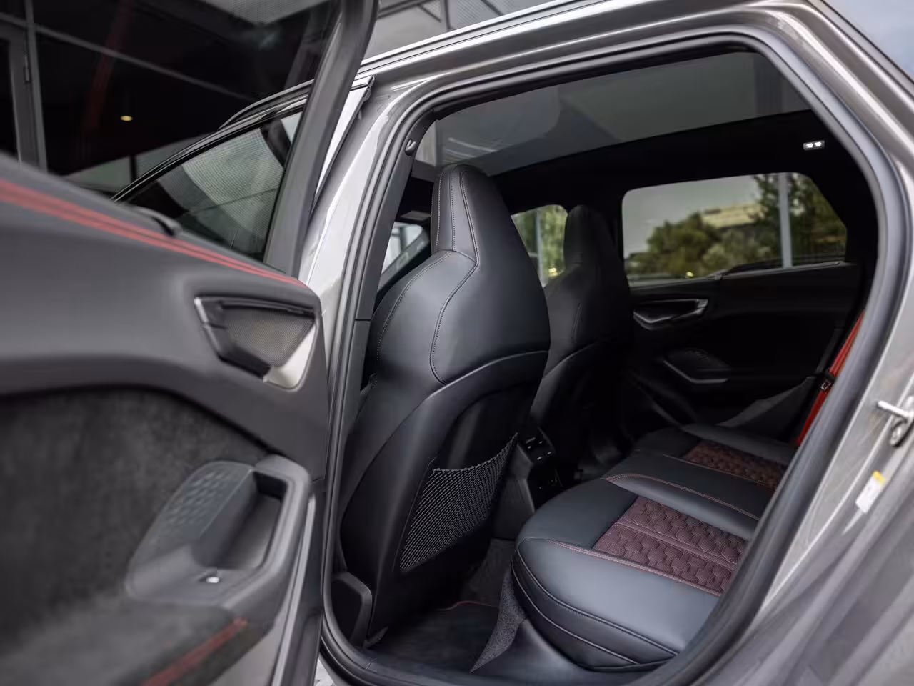 Audi RS5 Avant RS 5 e-hybrid quattro | TREKHAAK | PANORAMADAK | BIJRIJDERSCHERM | MASSAGE | STOELVE