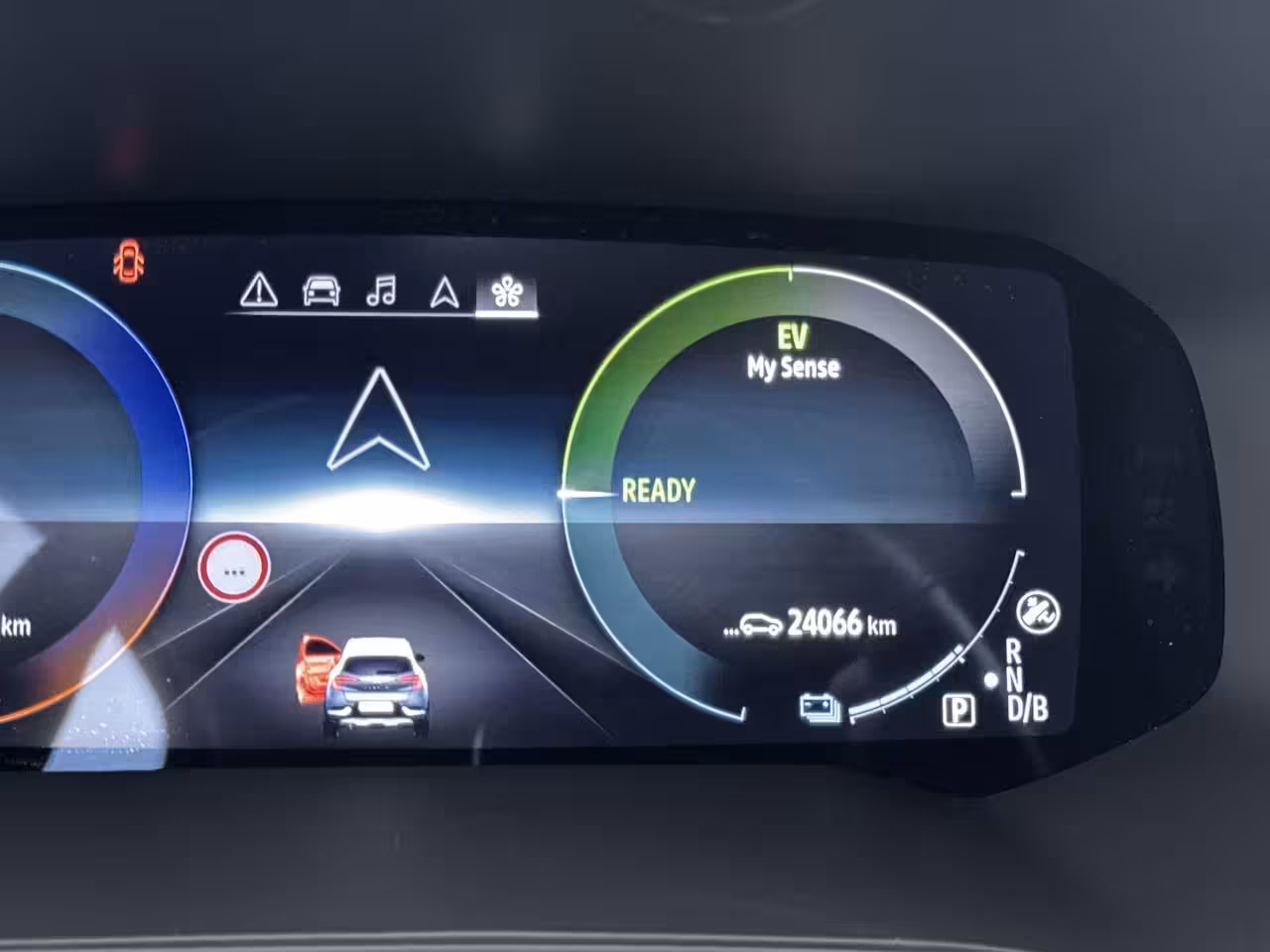 Renault Captur 1.6 E-Tech Full Hybrid Techno 145PK | Automaat | Navigatie 9, 3'' | Adaptieve Cruise Contr