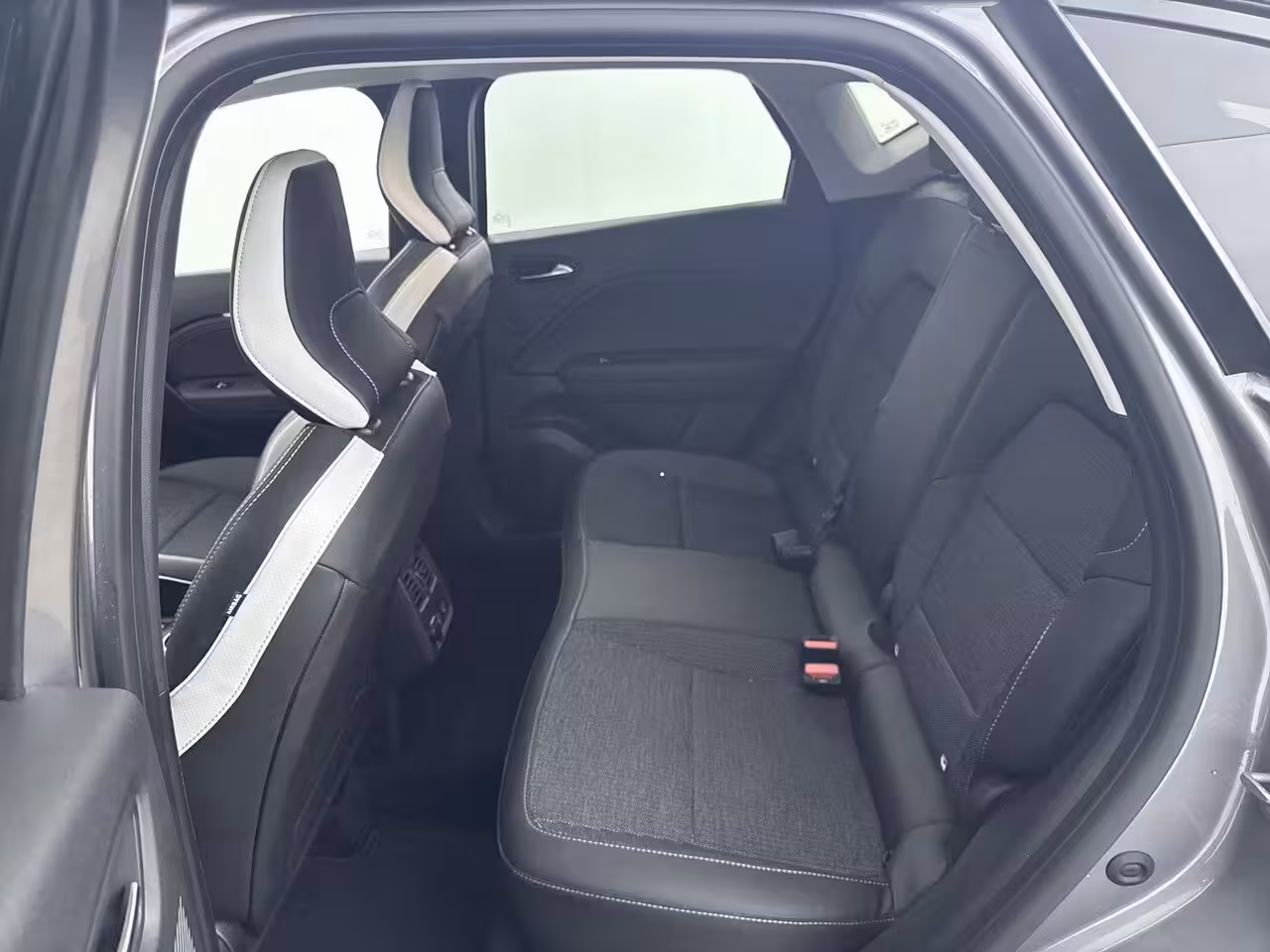 Renault Captur 1.6 E-Tech Full Hybrid Techno 145PK | Automaat | Navigatie 9, 3'' | Adaptieve Cruise Contr