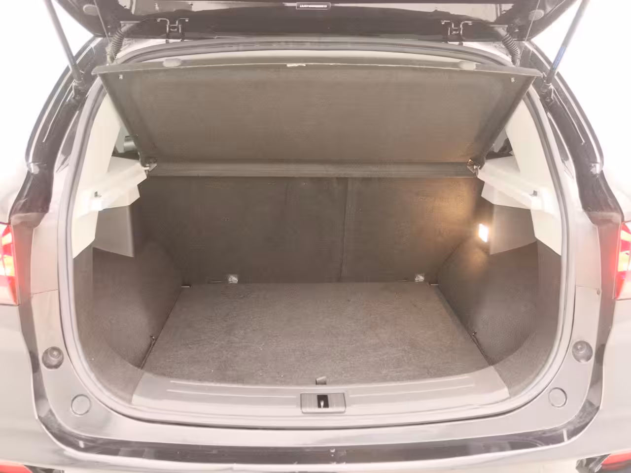 MG MG ZS EV Standard Range Luxury 50 kWh | Apple Carplay/Android Auto | Panoramadak | Lederen Bekledin