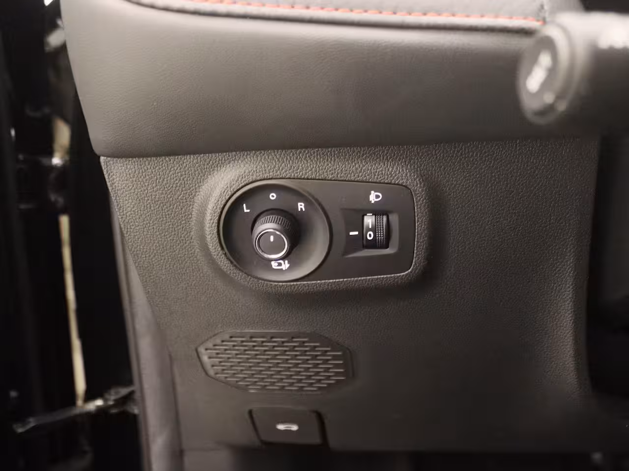 MG MG ZS EV Standard Range Luxury 50 kWh | Apple Carplay/Android Auto | Panoramadak | Lederen Bekledin