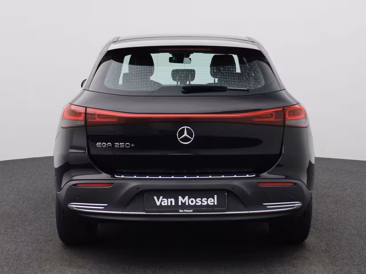 Mercedes-Benz EQA 250+ Luxury Line | NAVIGATIE | STOELVERWARMING | CAMERA | SFEERVERLICHTING |