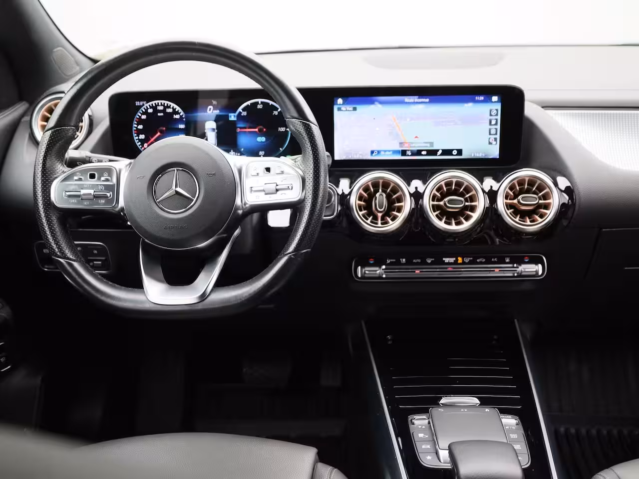 Mercedes-Benz EQA 250+ Luxury Line | NAVIGATIE | STOELVERWARMING | CAMERA | SFEERVERLICHTING |