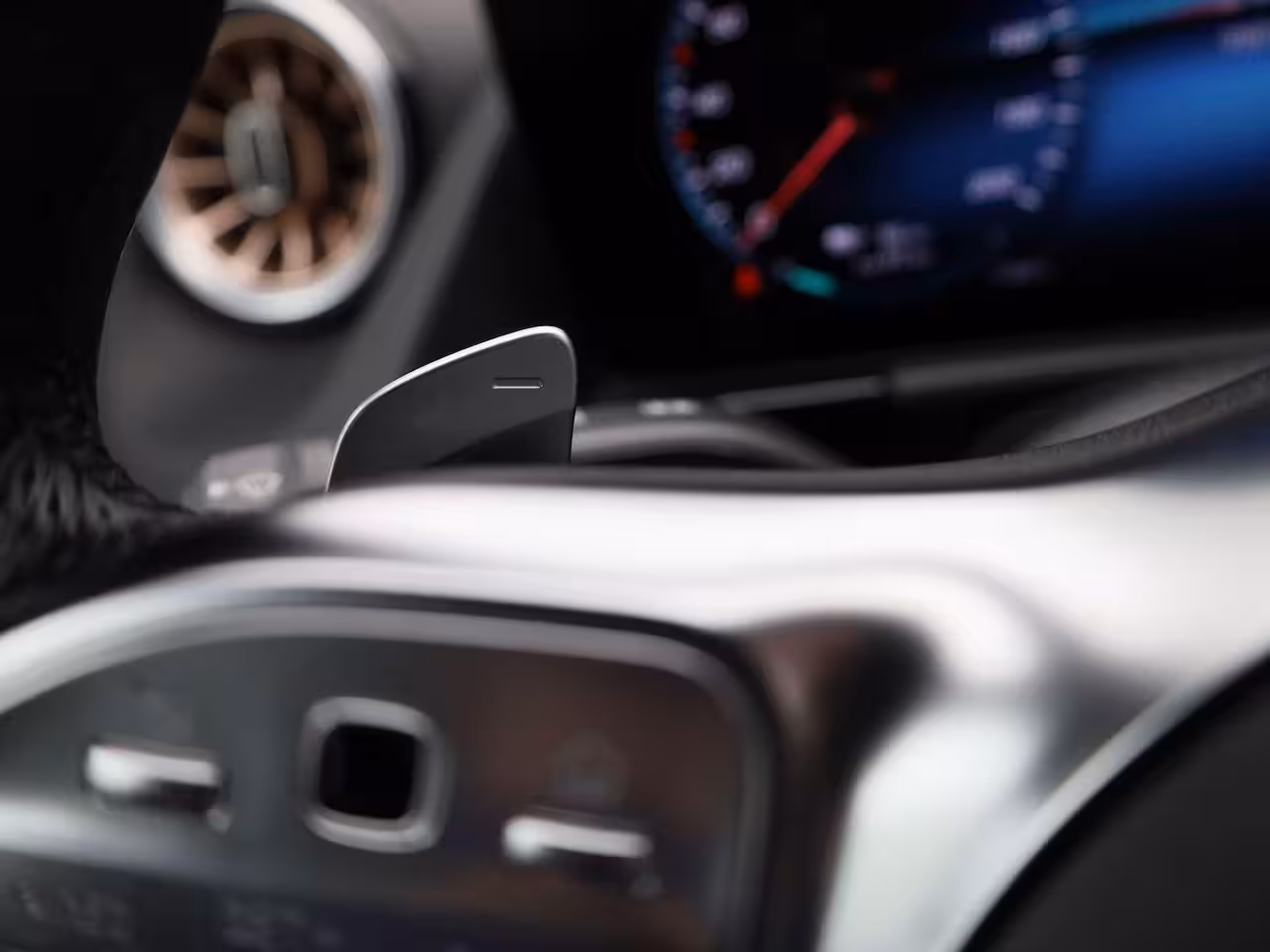 Mercedes-Benz EQA 250+ Luxury Line | NAVIGATIE | STOELVERWARMING | CAMERA | SFEERVERLICHTING |