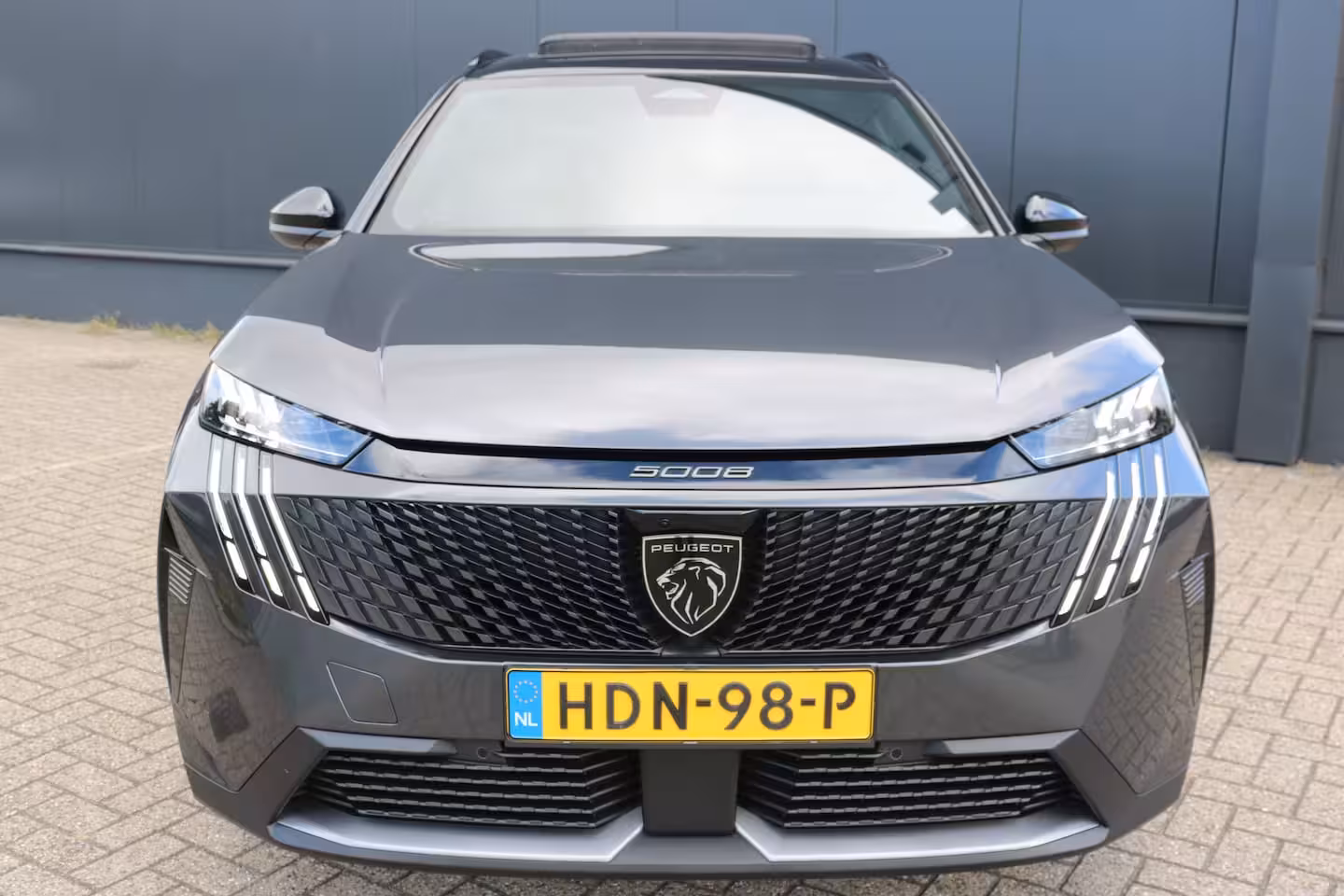 Peugeot 5008 1.2 Hybrid 136 GT 7p | Schuif kanteldak | Alcantara | 360 Pakket | | Panoramadak | Rondomz