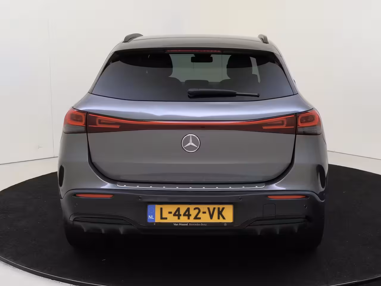 Mercedes-Benz EQA 250 Business Solution AMG 67 kWh / Night/ Sfeerverlichting/ 95% SoH