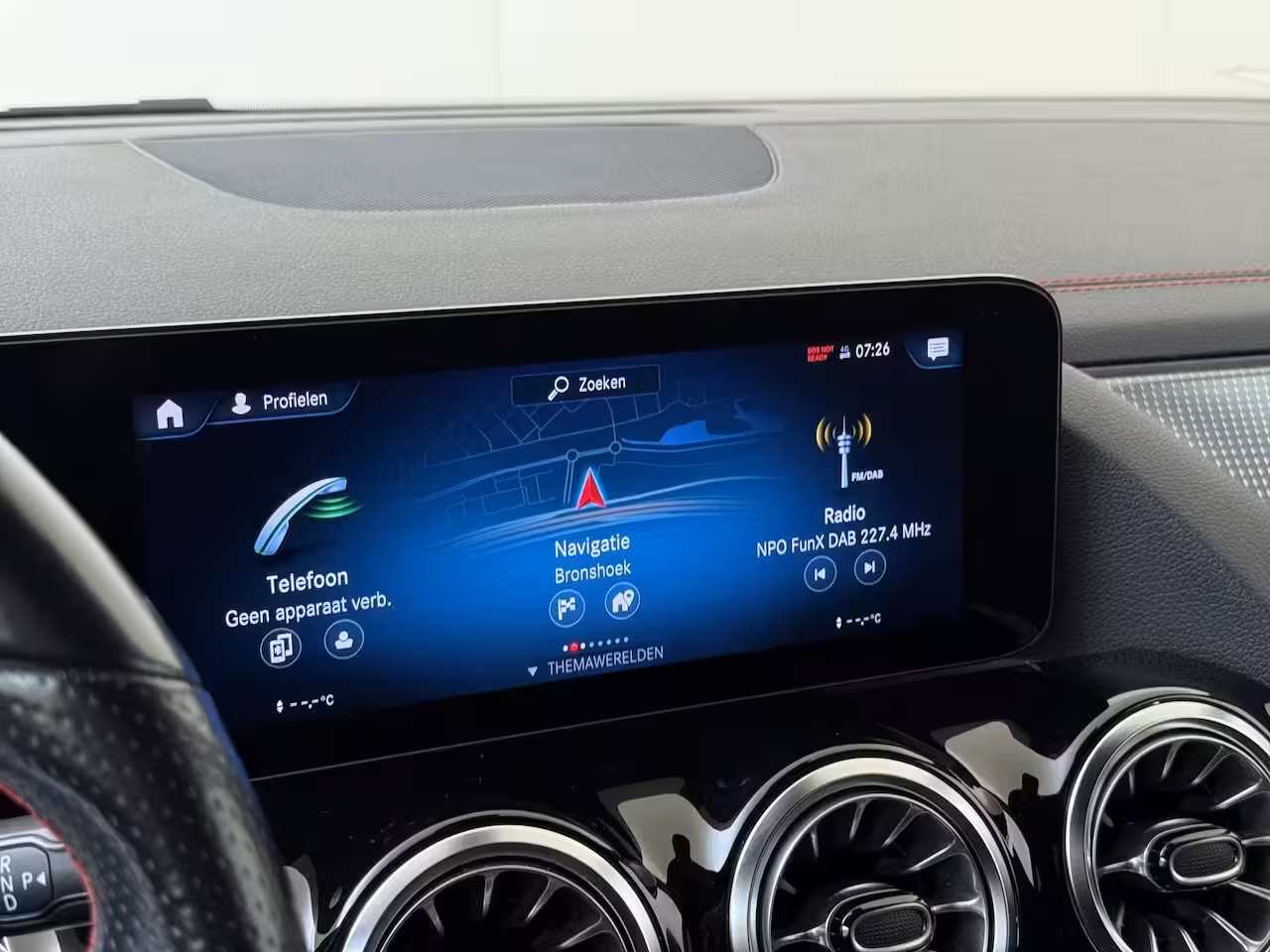 Mercedes-Benz EQA 250 Business Solution AMG 67 kWh / Night/ Sfeerverlichting/ 95% SoH