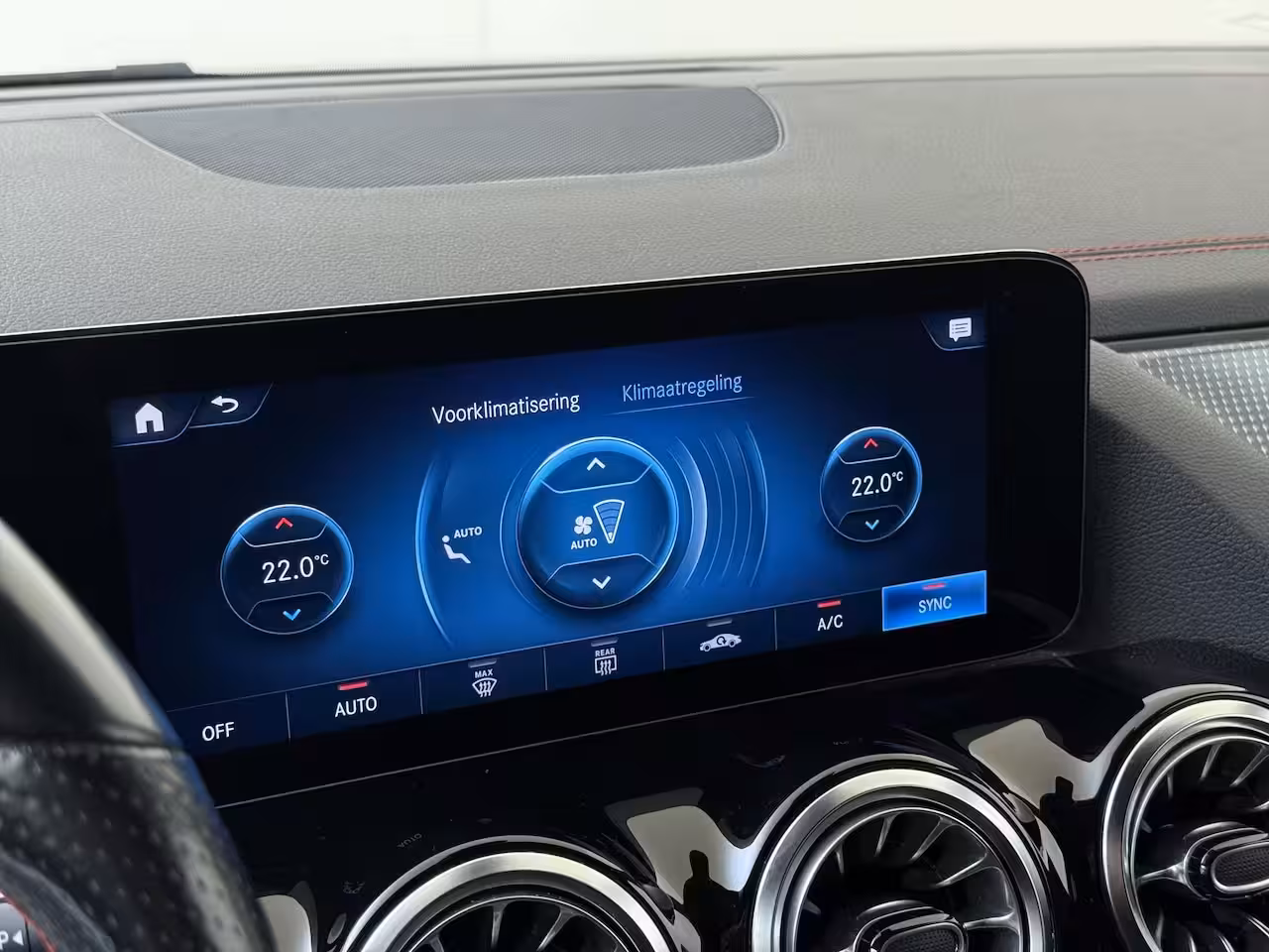 Mercedes-Benz EQA 250 Business Solution AMG 67 kWh / Night/ Sfeerverlichting/ 95% SoH