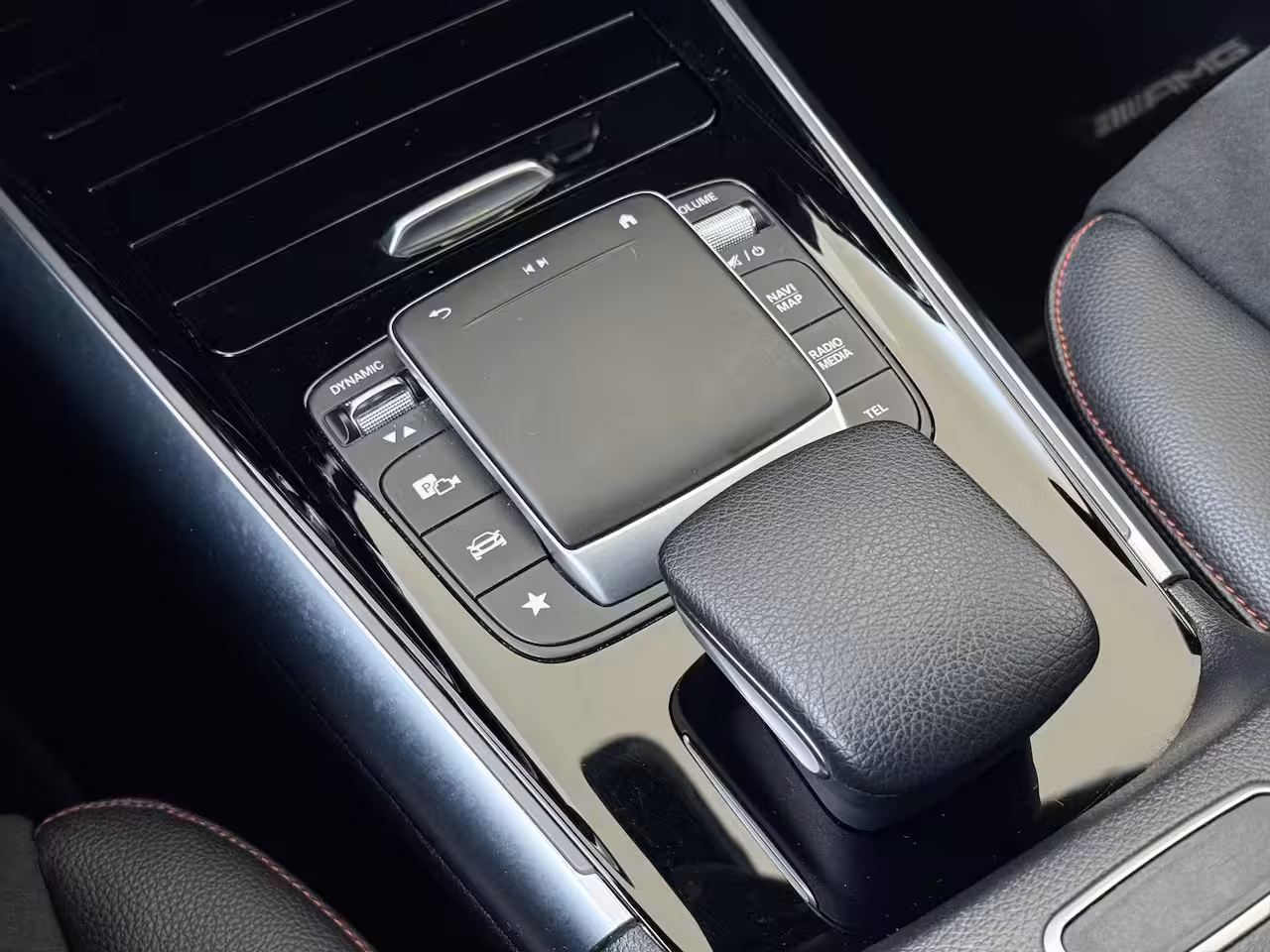 Mercedes-Benz EQA 250 Business Solution AMG 67 kWh / Night/ Sfeerverlichting/ 95% SoH