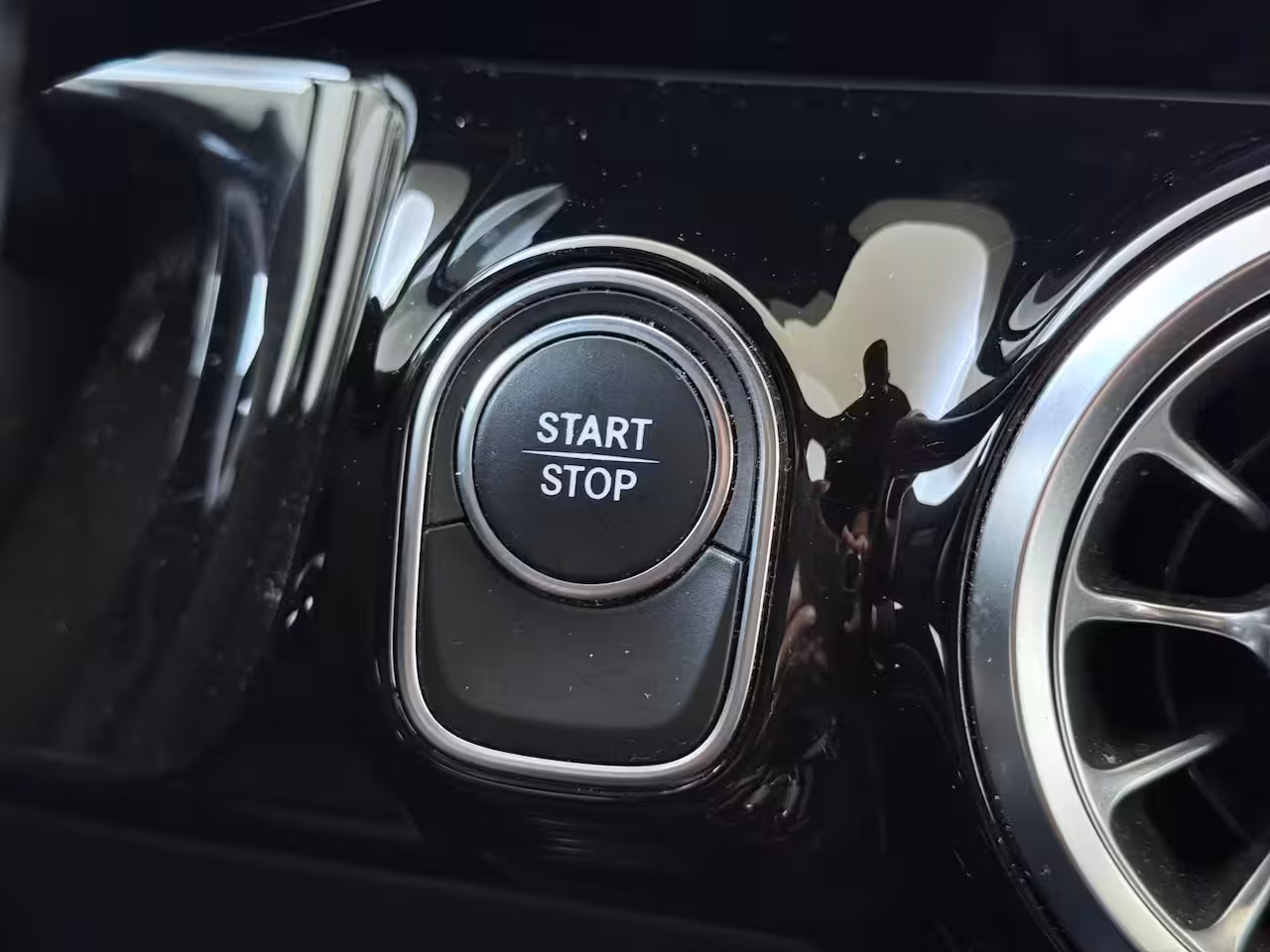 Mercedes-Benz EQA 250 Business Solution AMG 67 kWh / Night/ Sfeerverlichting/ 95% SoH