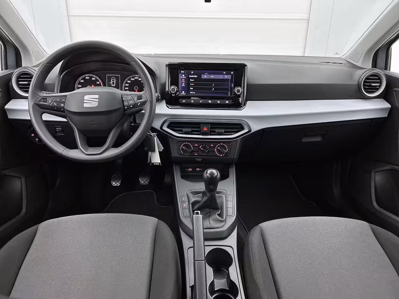 Seat Ibiza 1.0 MPI Reference | LED Koplampen | Airconditioning | Cruise Control | Apple Carplay/Andro