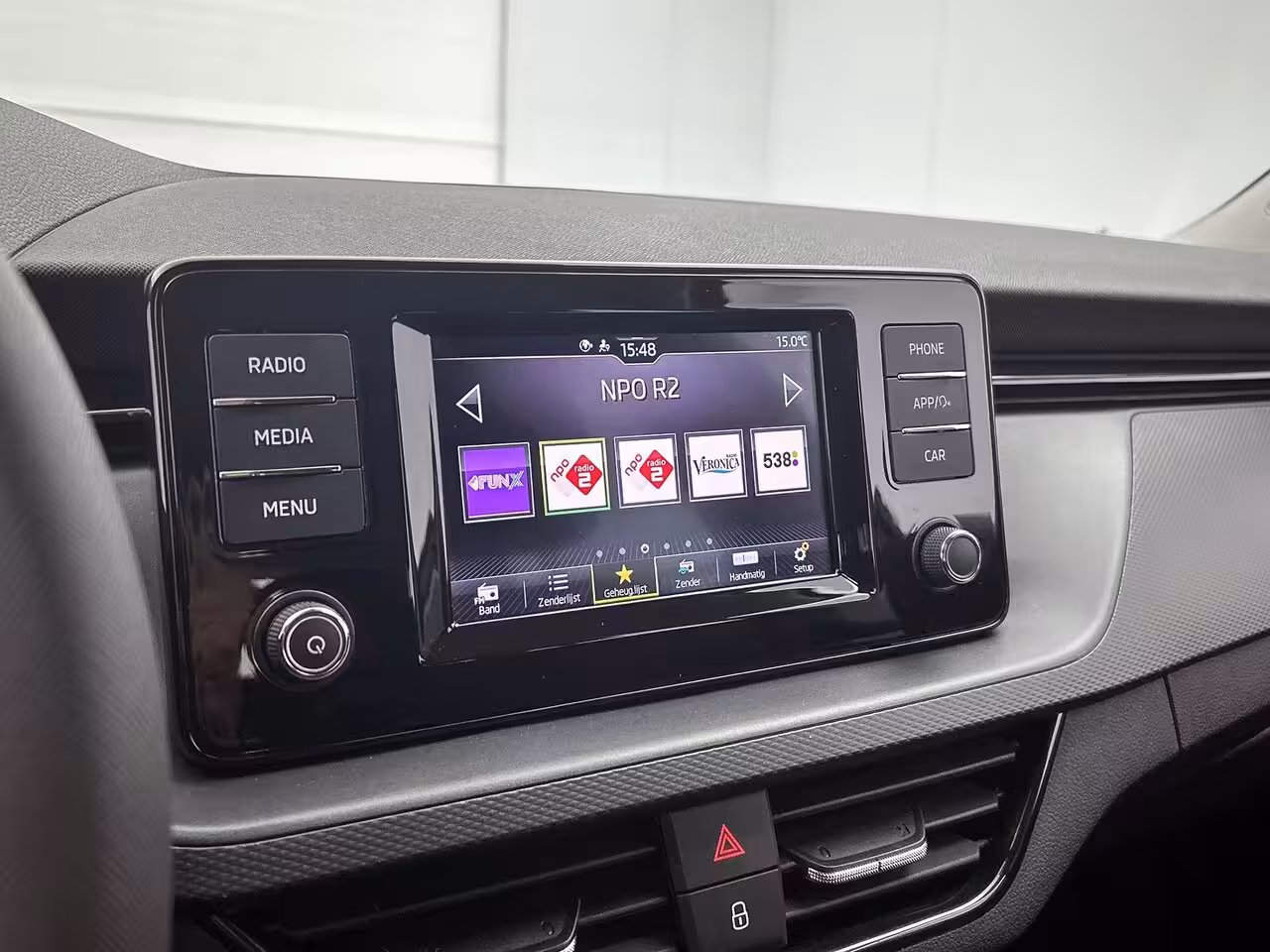 Skoda Scala 1.0 TSI Active 95 PK | LED Koplampen | Apple Carplay/Android Auto | Airconditioning | DAB