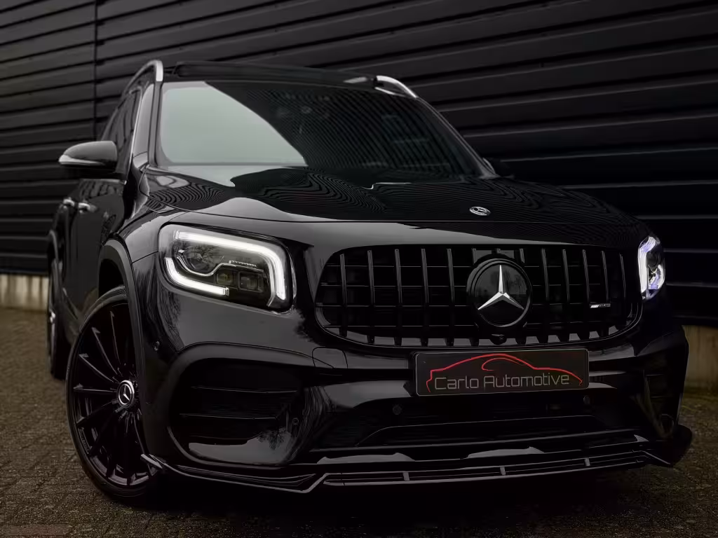 Mercedes-Benz GLB 250 4MATIC AMG 45 PANO|MEMORY|360|DISTRON