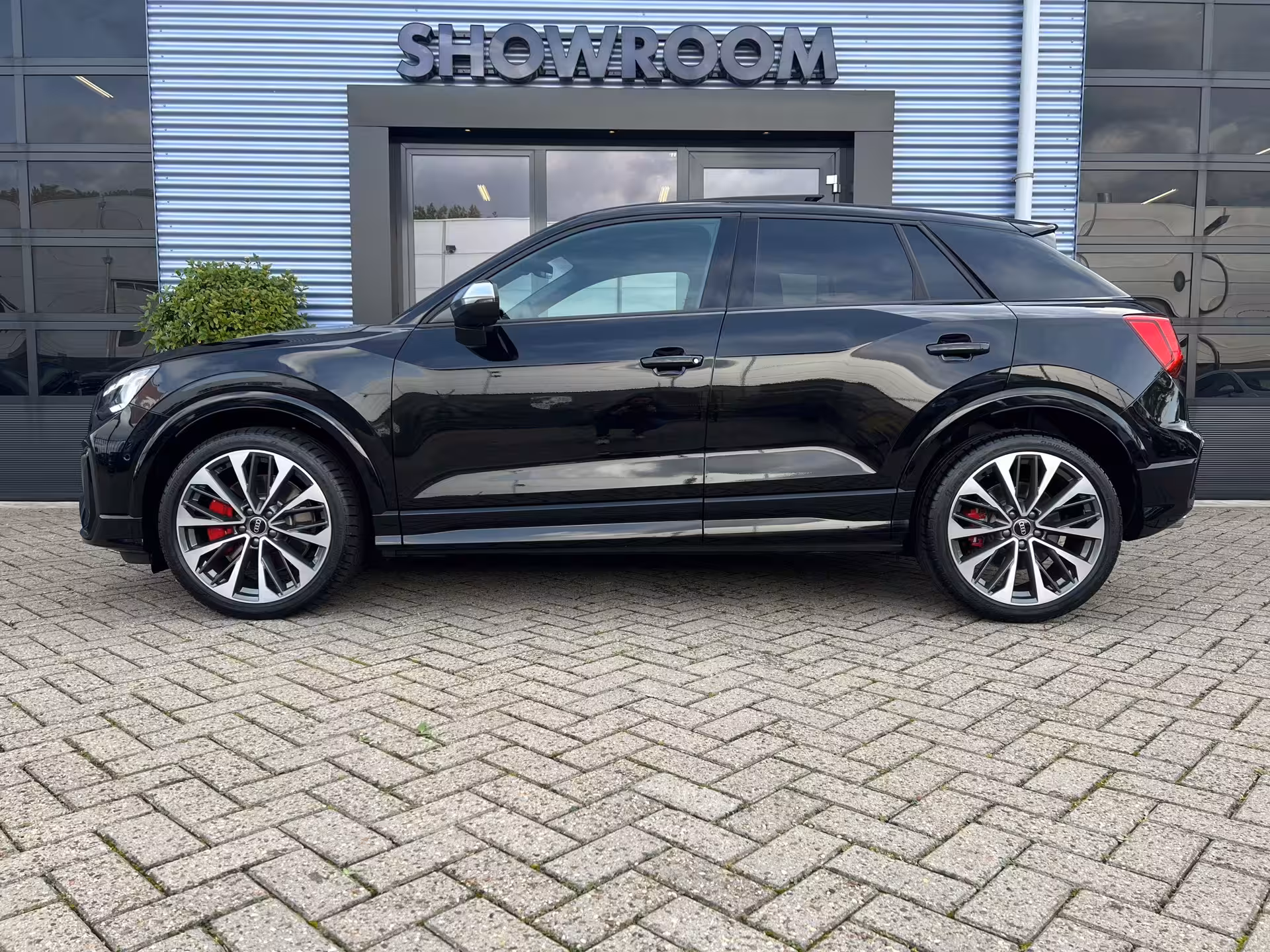 Audi SQ2 2.0 TFSI quattro