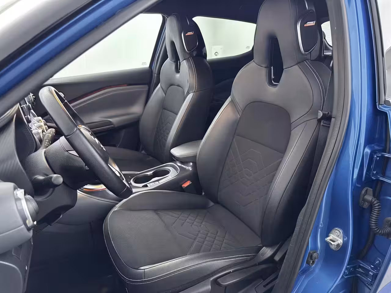 Nissan Juke 1.0 DIG-T Tekna 114PK | Navigatie | BOSE Audio | 360 Graden Camera | Adaptieve Cruise Cont